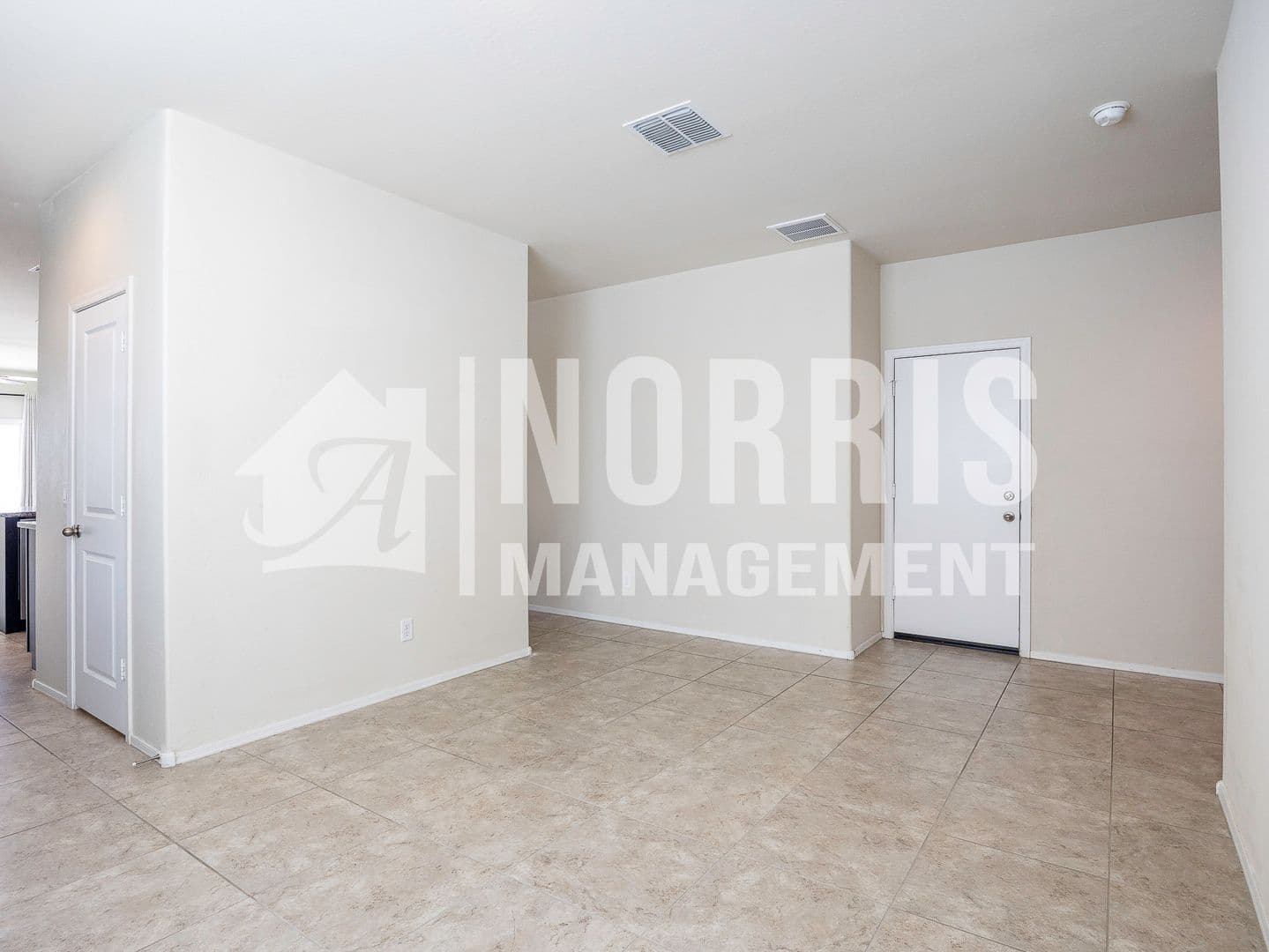 Casa Grande House: 1033 W Descanso Canyon Dr