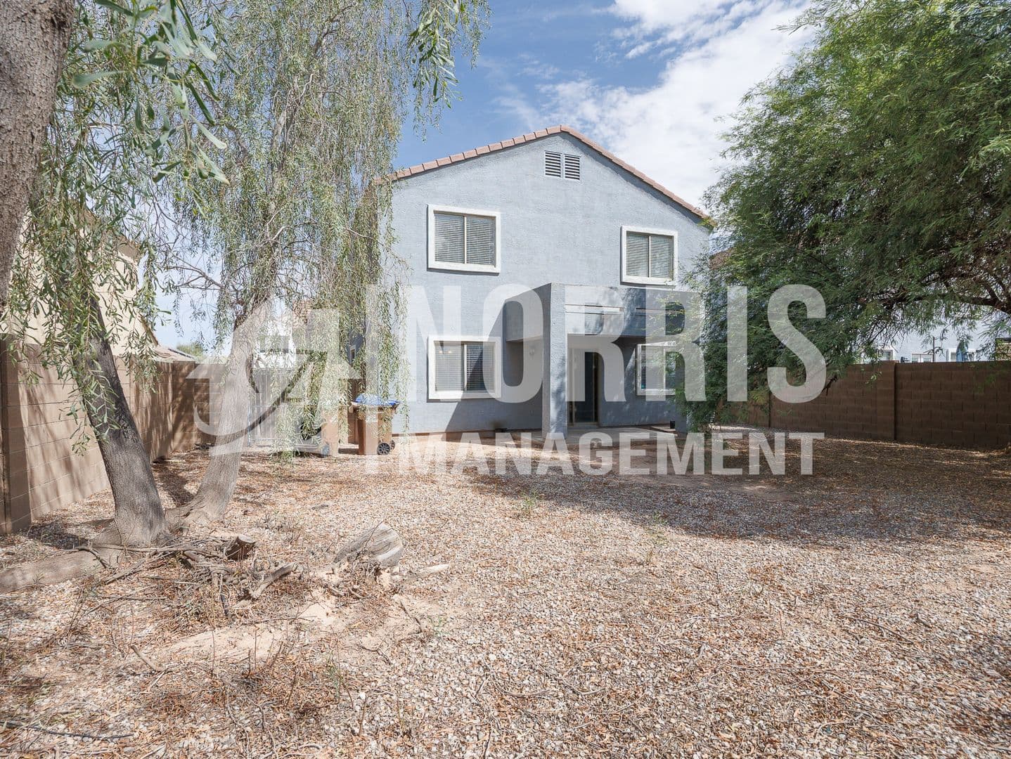 Coolidge House: 2143 W Broadway Ave