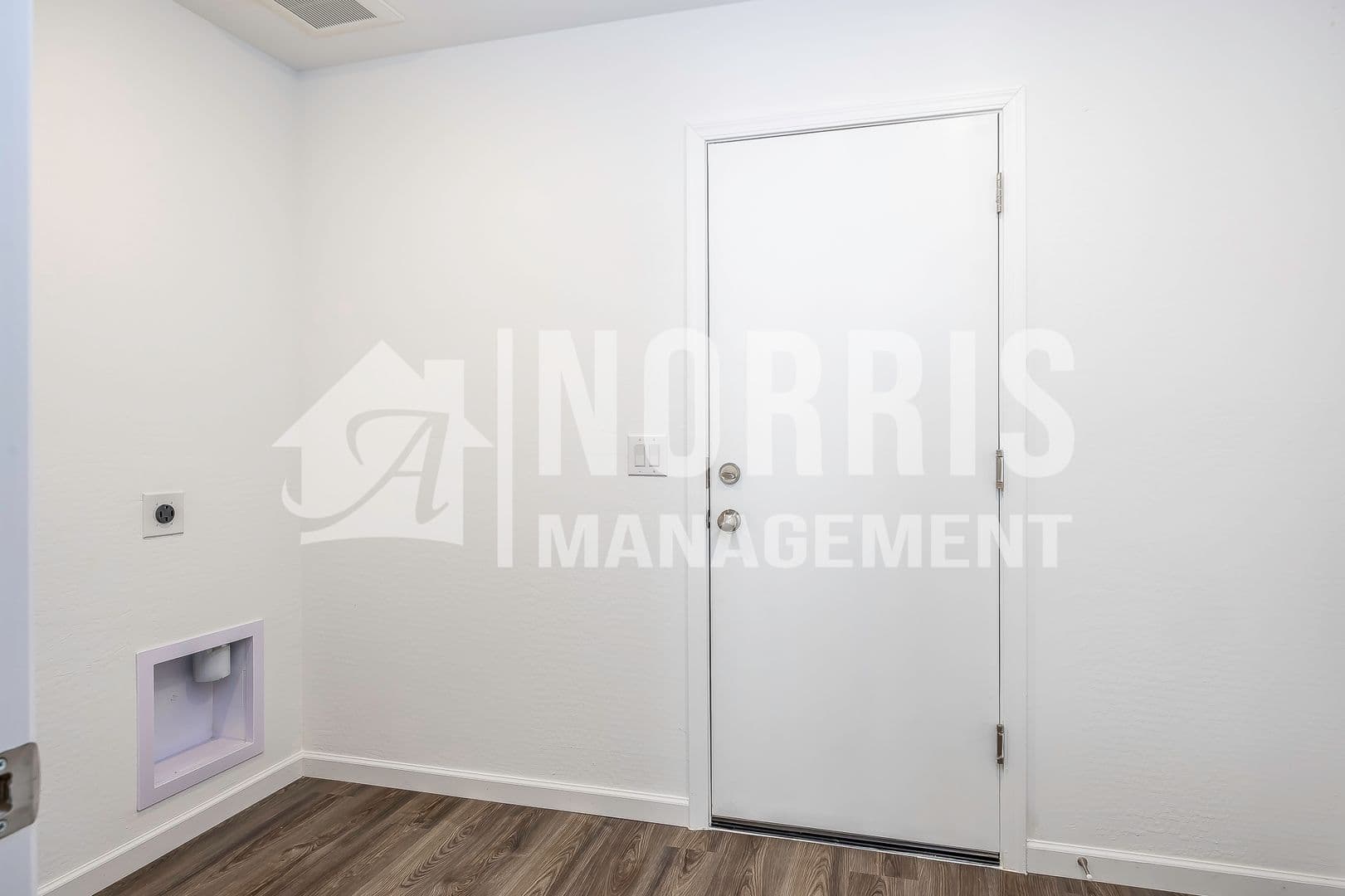 Casa Grande House: 1131 E Brookwood Dr