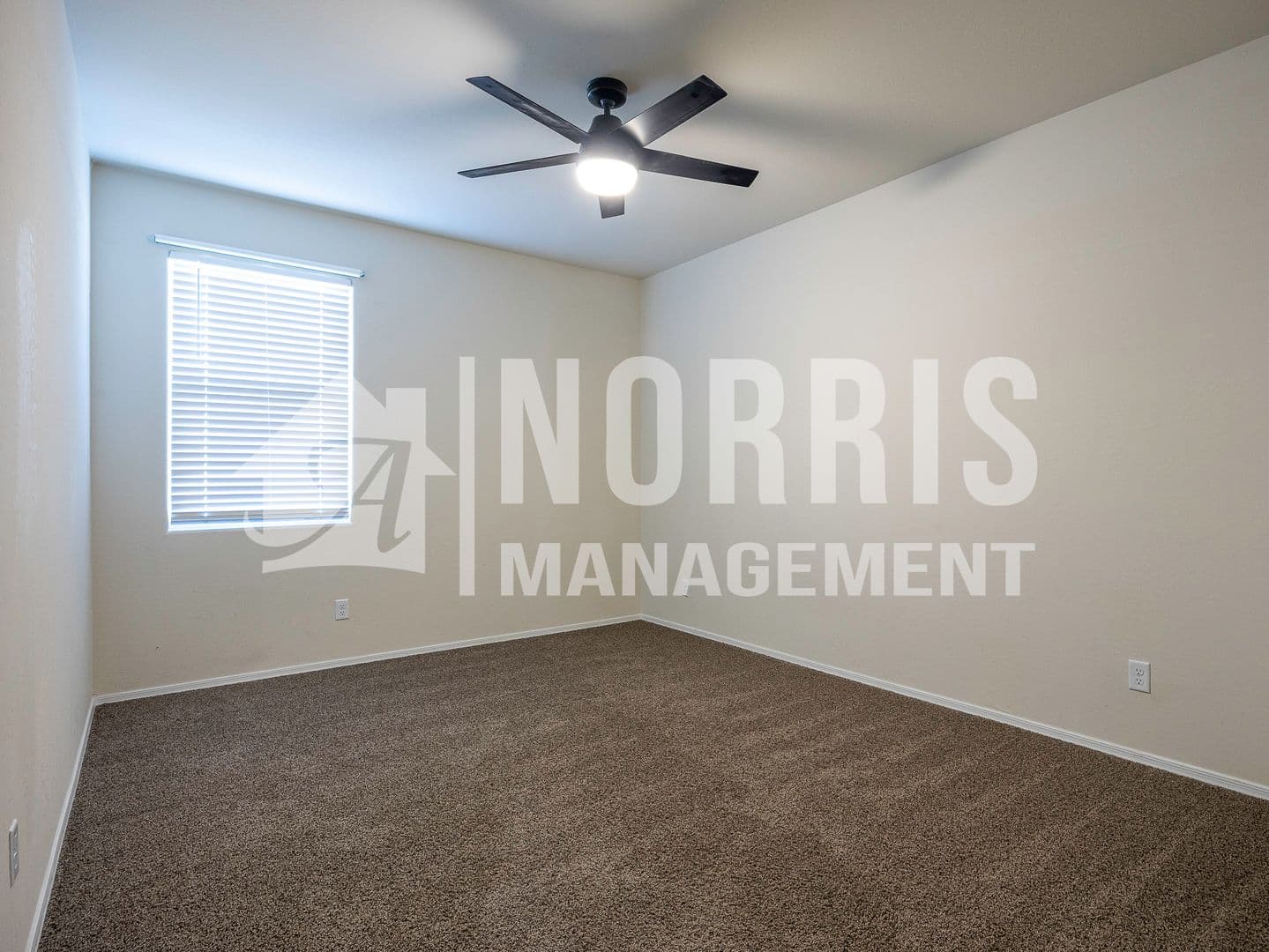 Casa Grande House: 1033 W Descanso Canyon Dr