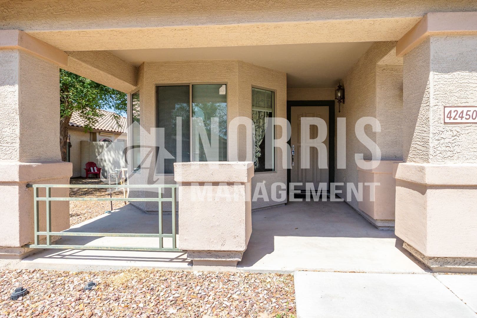 Maricopa House: 42450 W Hall Dr