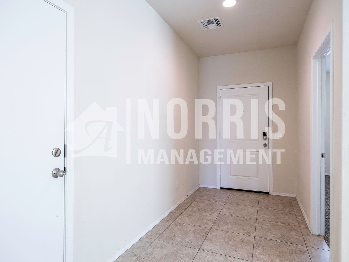Casa Grande House: 1033 W Descanso Canyon Dr