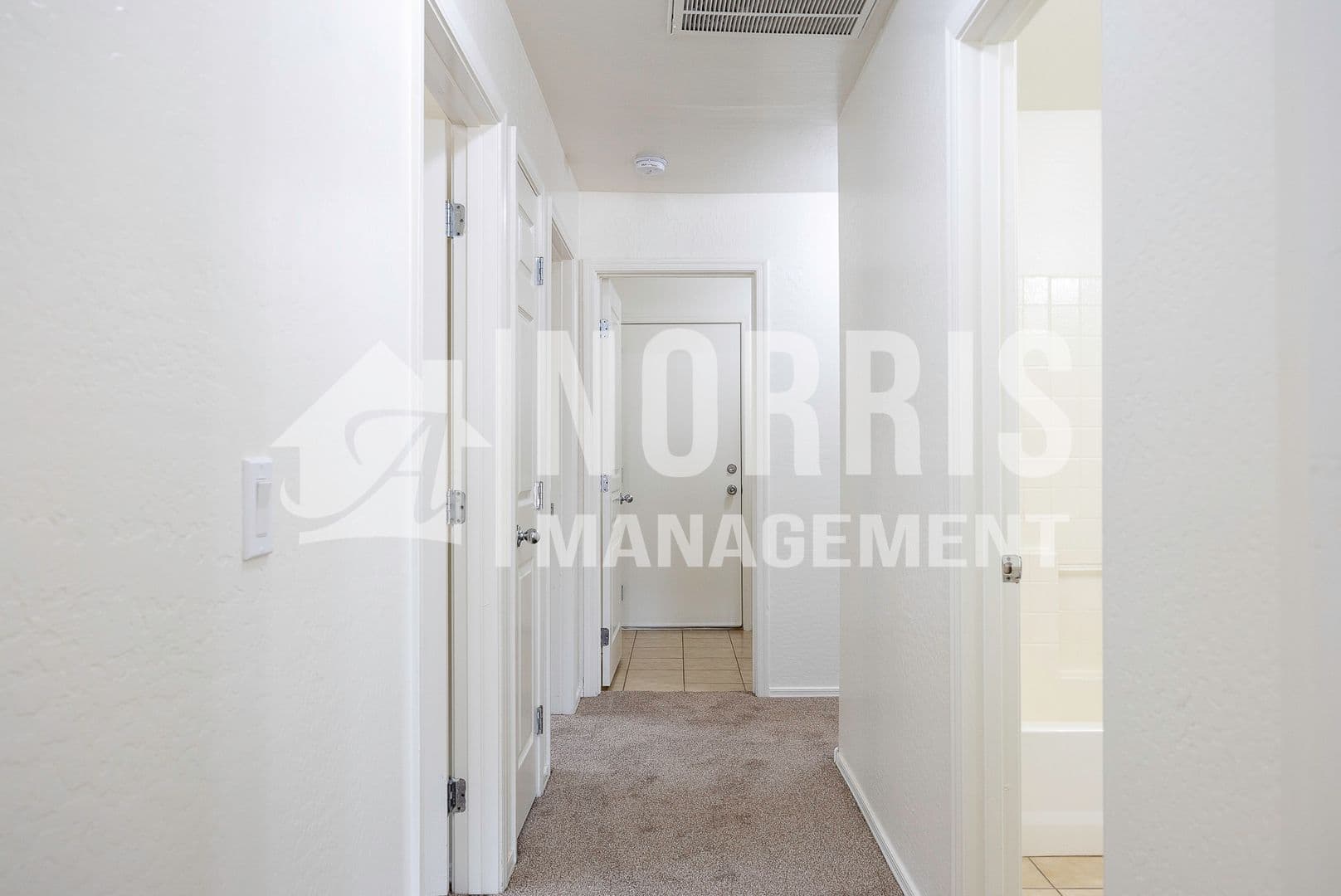 Casa Grande House: 1033 W Nina Dr