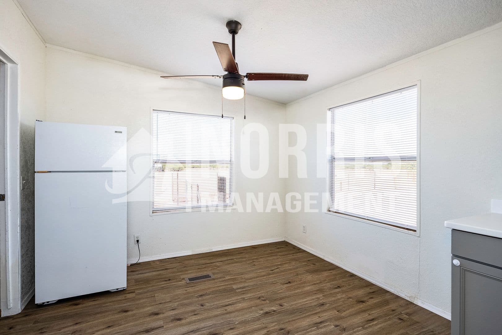 Casa Grande House: 9960 S Niehaus Rd