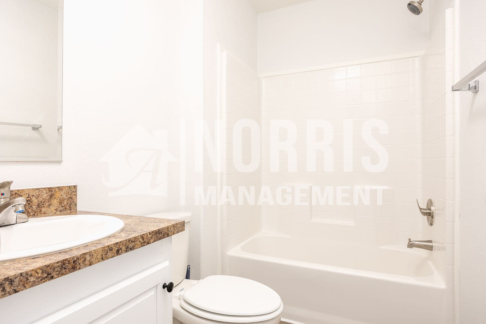 Casa Grande House: 17727 W Salvatore Ln