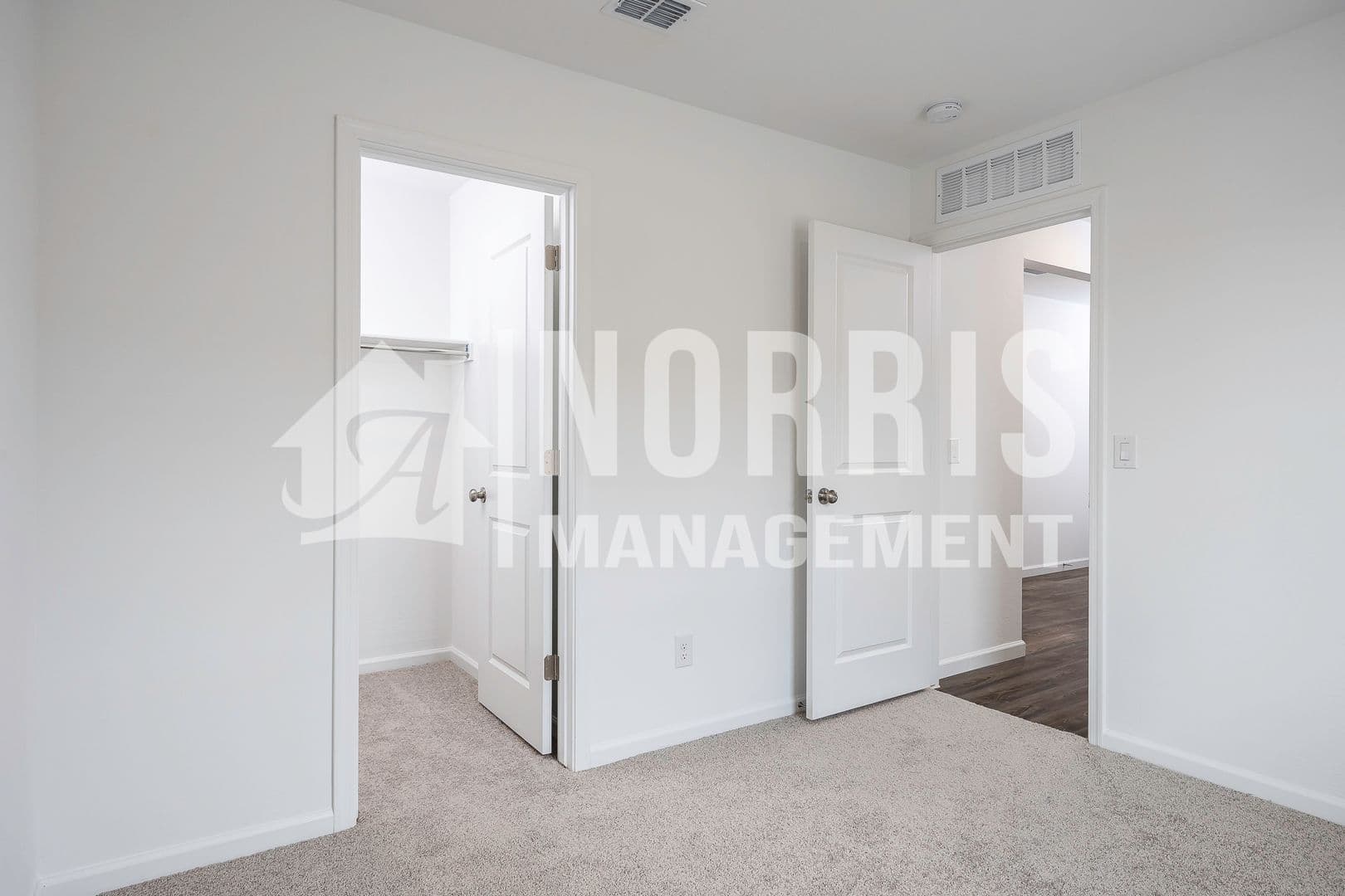 Casa Grande House: 1131 E Brookwood Dr
