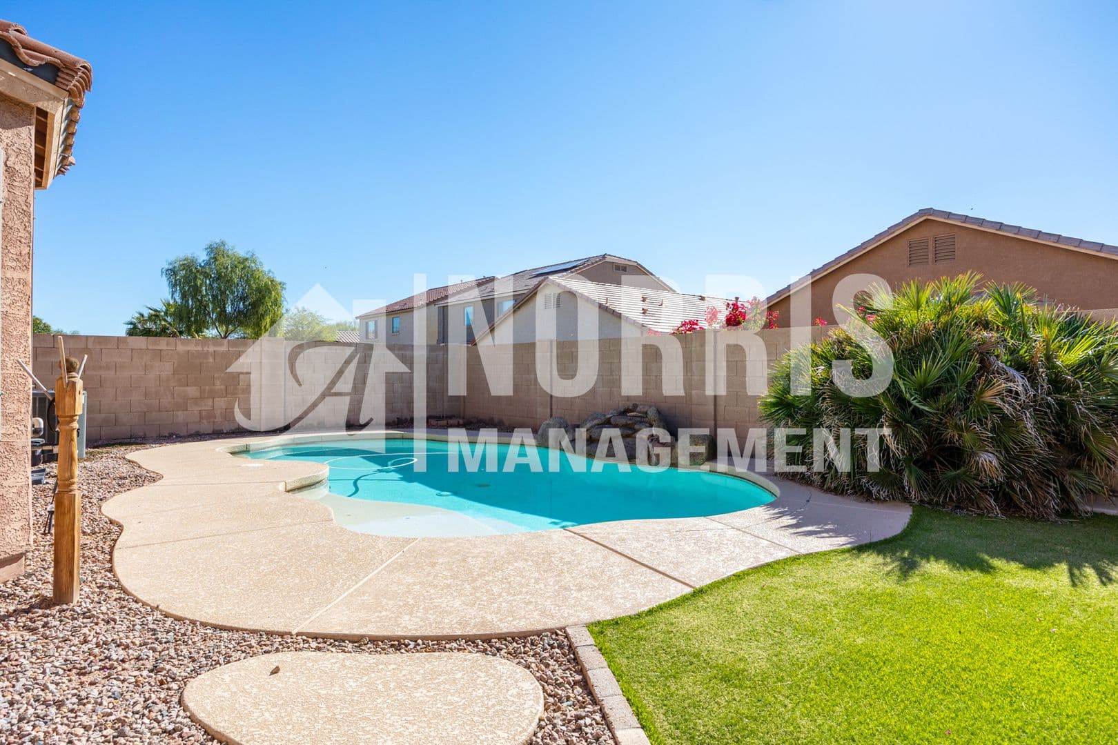 Maricopa House: 45679 W Tulip Ln