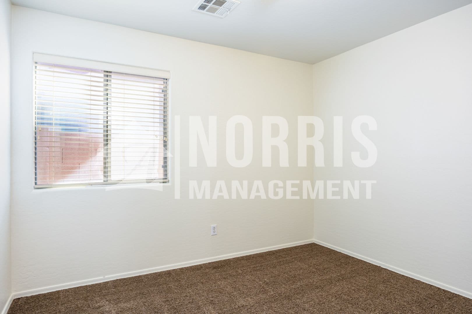 Maricopa House: 45679 W Tulip Ln