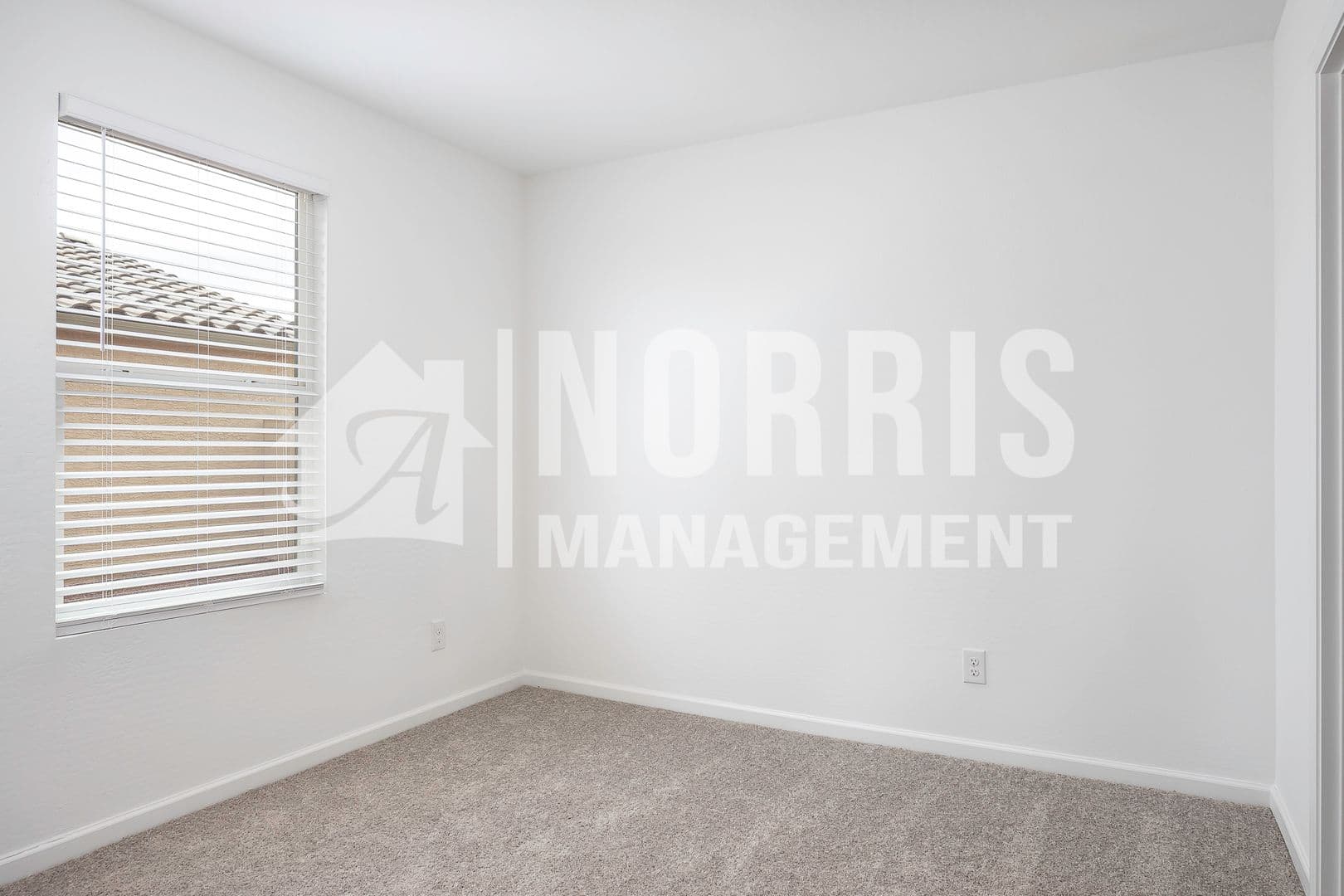 Casa Grande House: 1131 E Brookwood Dr