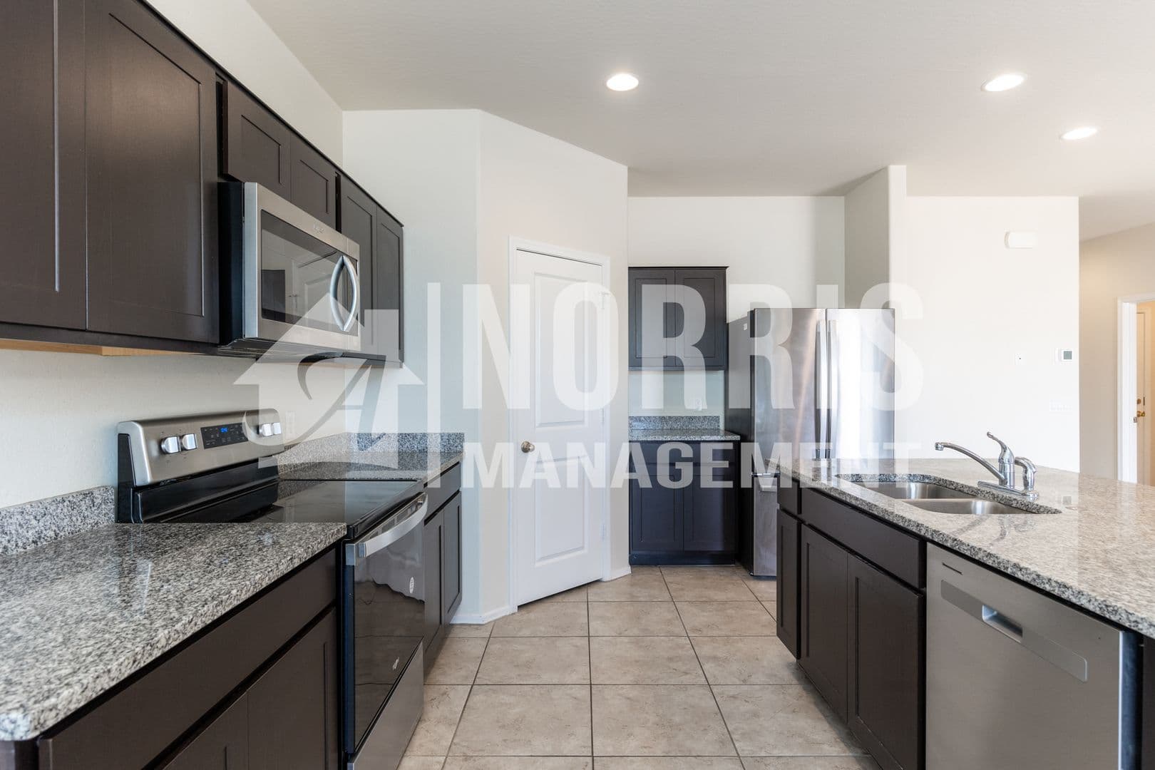 Casa Grande House: 1046 W Chimes Tower Dr