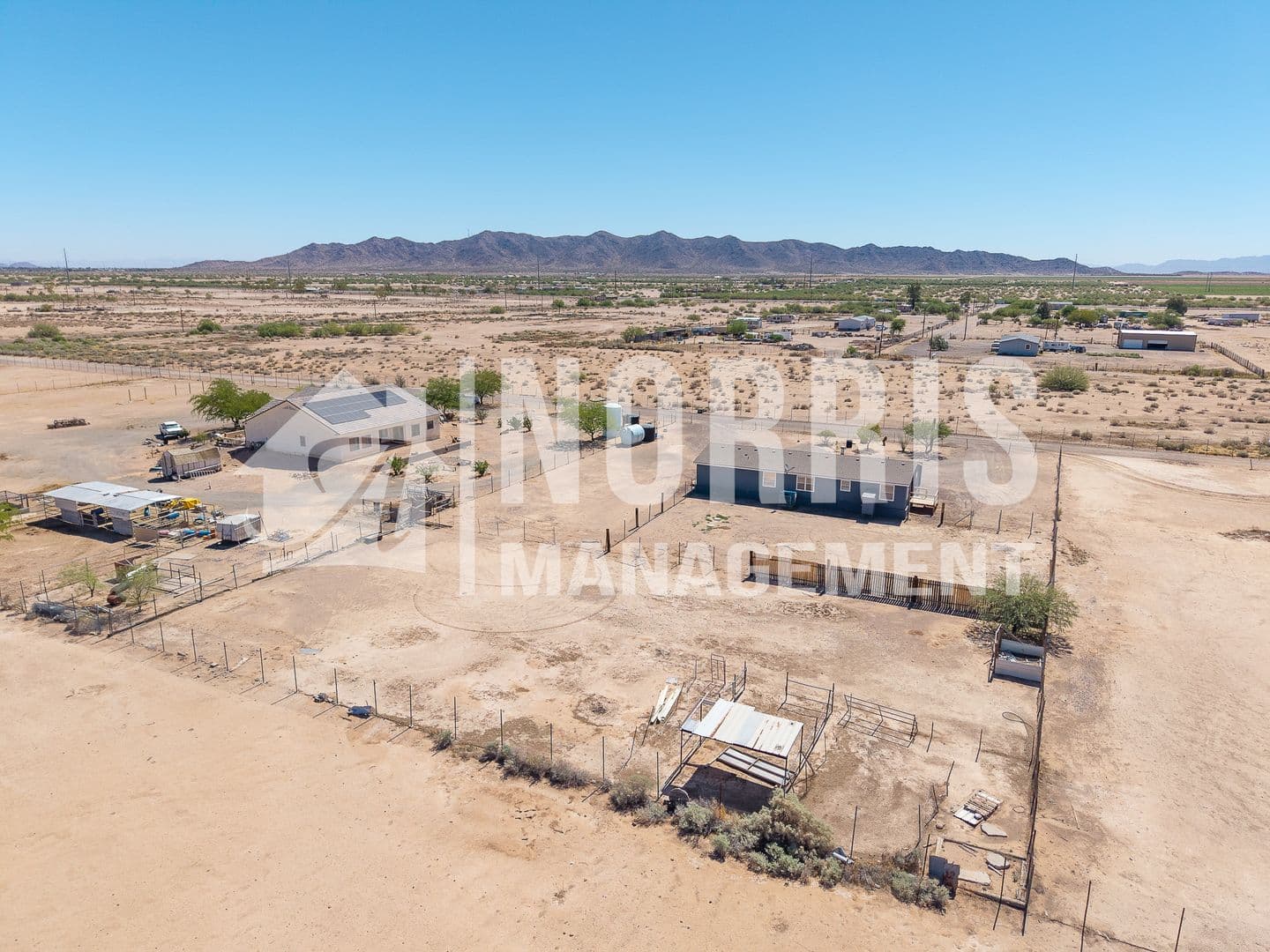 Casa Grande House: 9960 S Niehaus Rd