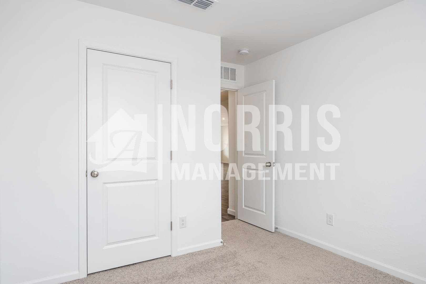 Casa Grande House: 1131 E Brookwood Dr