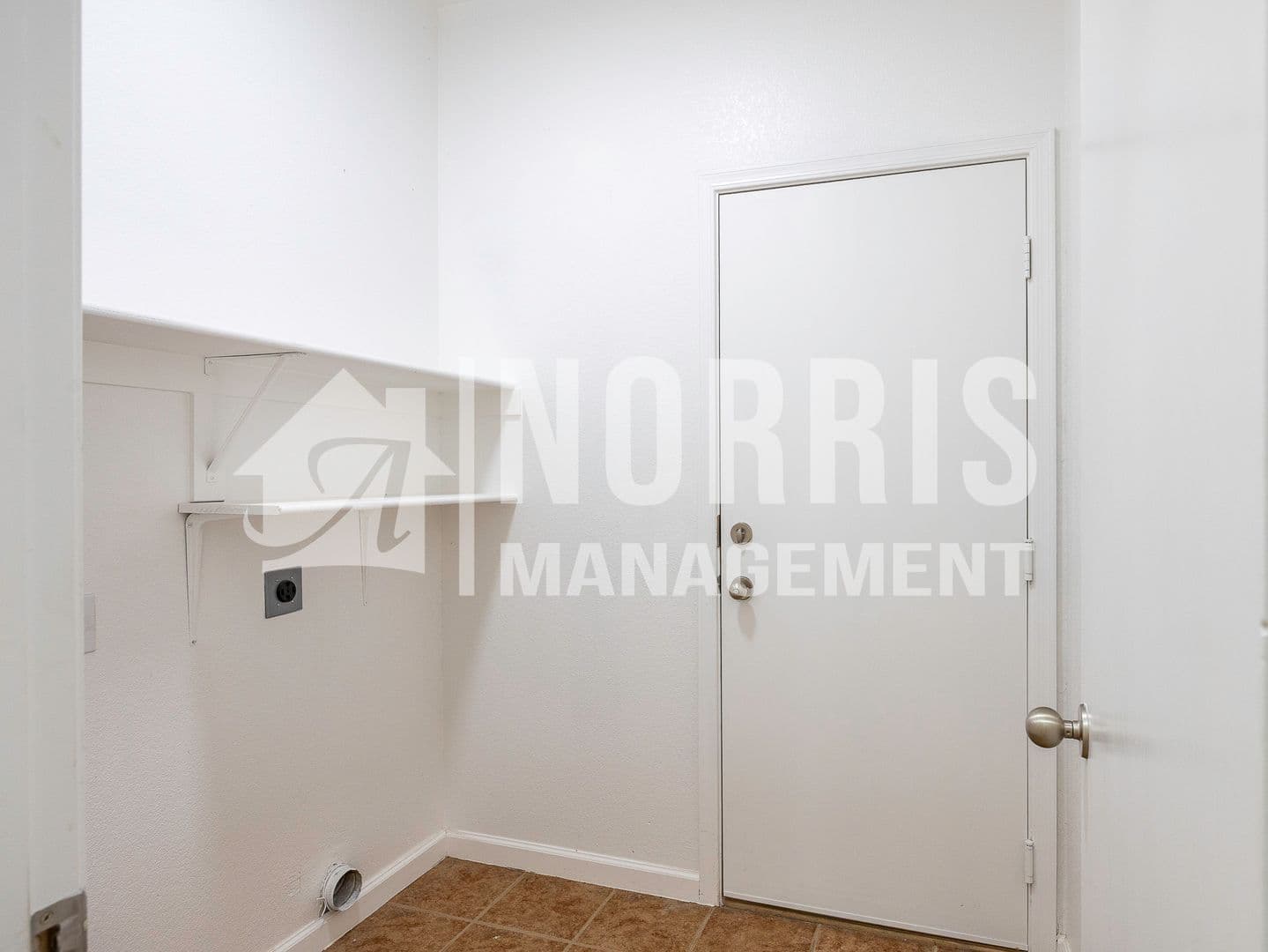 Casa Grande House: 641 W Jahns Ct