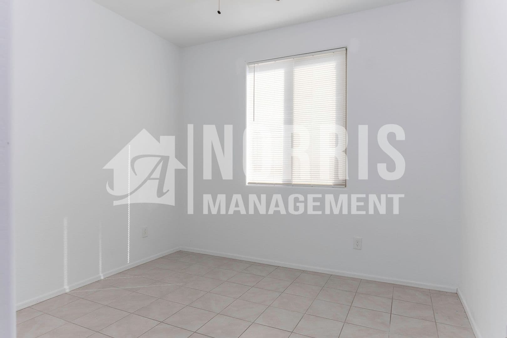 Casa Grande House: 1619 E Jerry Ct