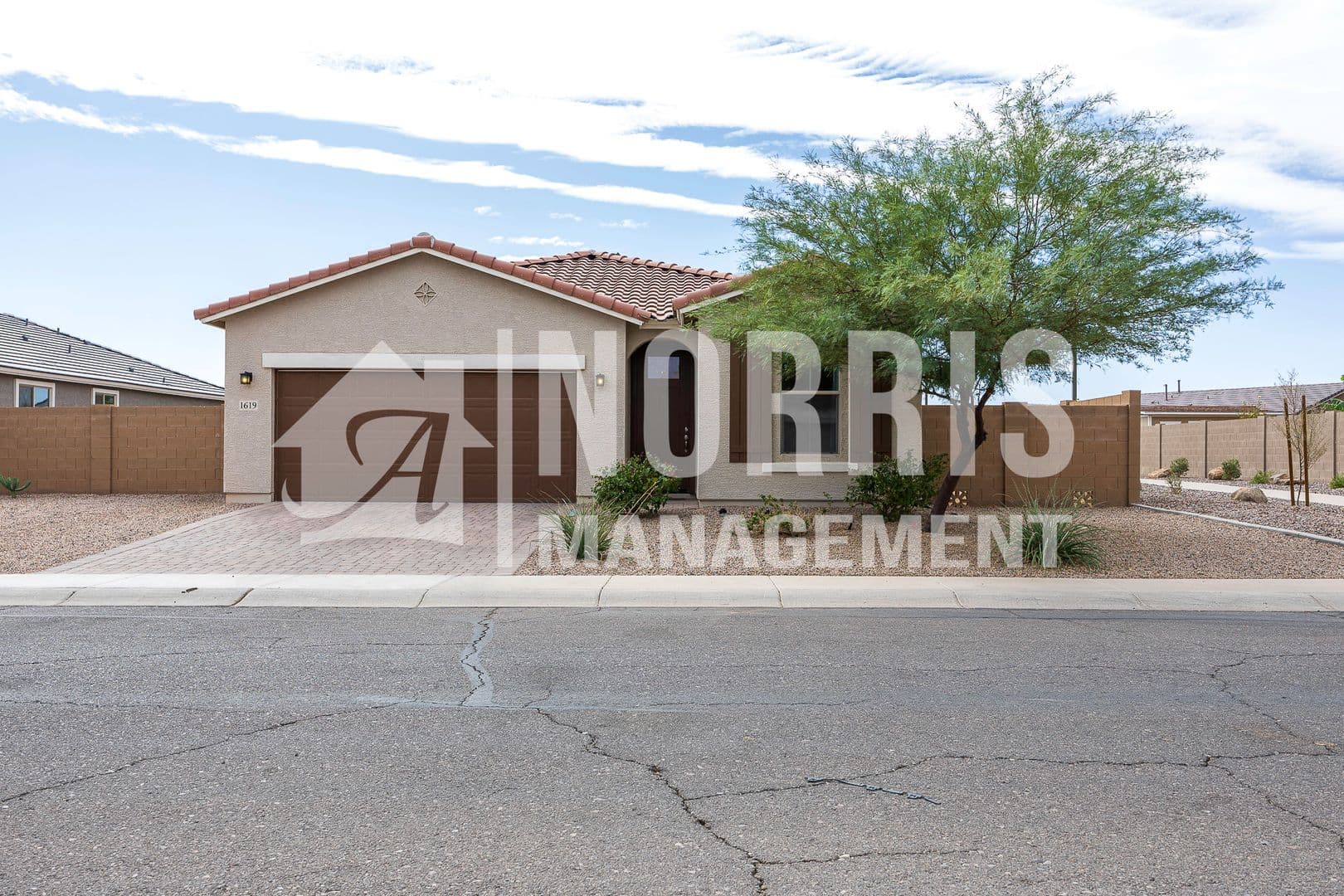 Casa Grande House: 1619 E Jerry Ct
