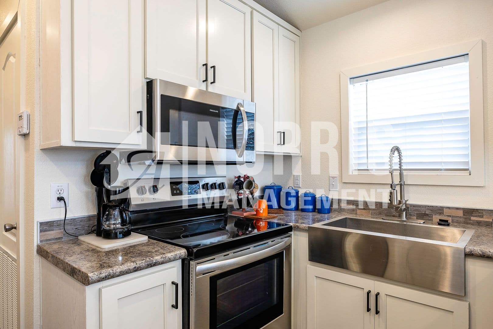 Arizona City Apartment: 14010 S Amado Blvd