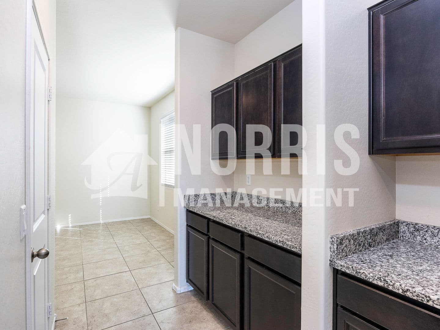 Casa Grande House: 1033 W Descanso Canyon Dr