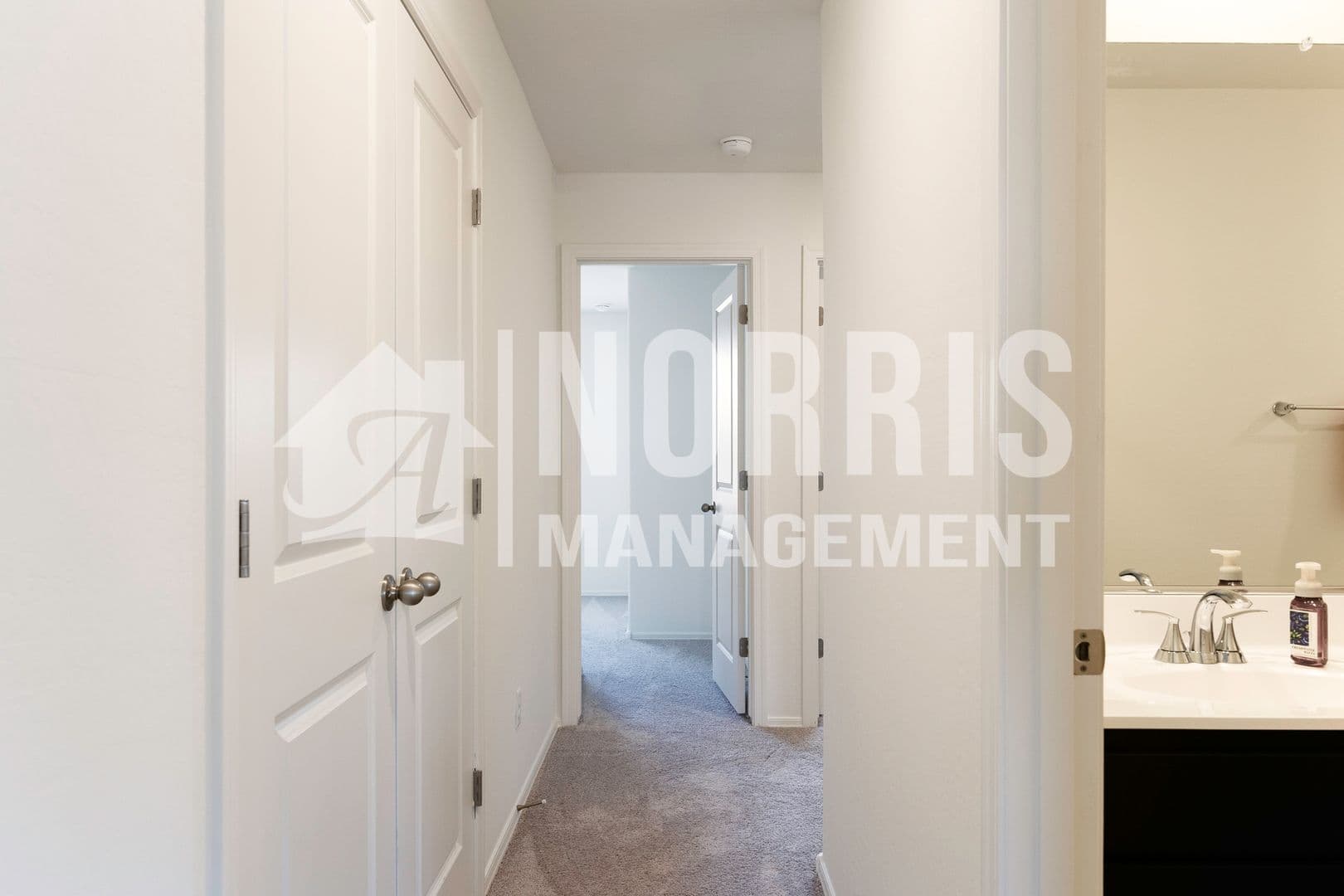 Casa Grande House: 1406 E Jaycie Dr