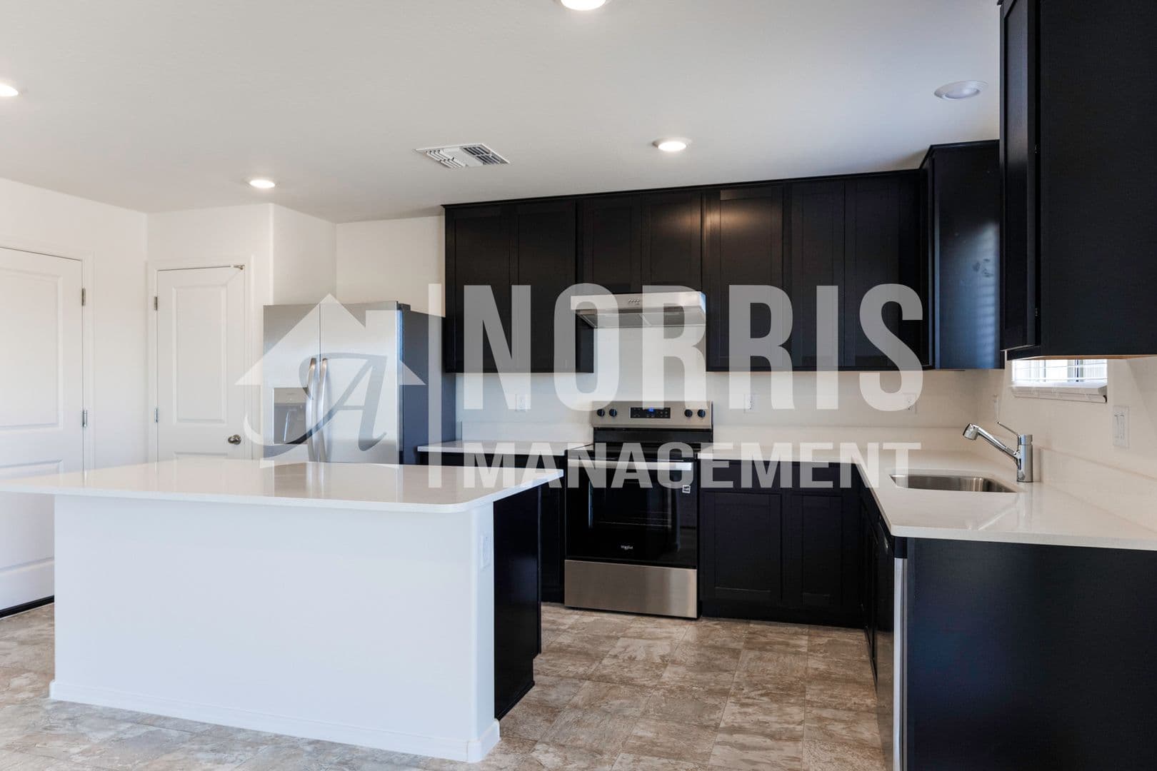 Casa Grande House: 1406 E Jaycie Dr
