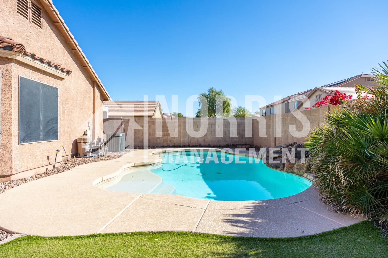 Maricopa House: 45679 W Tulip Ln