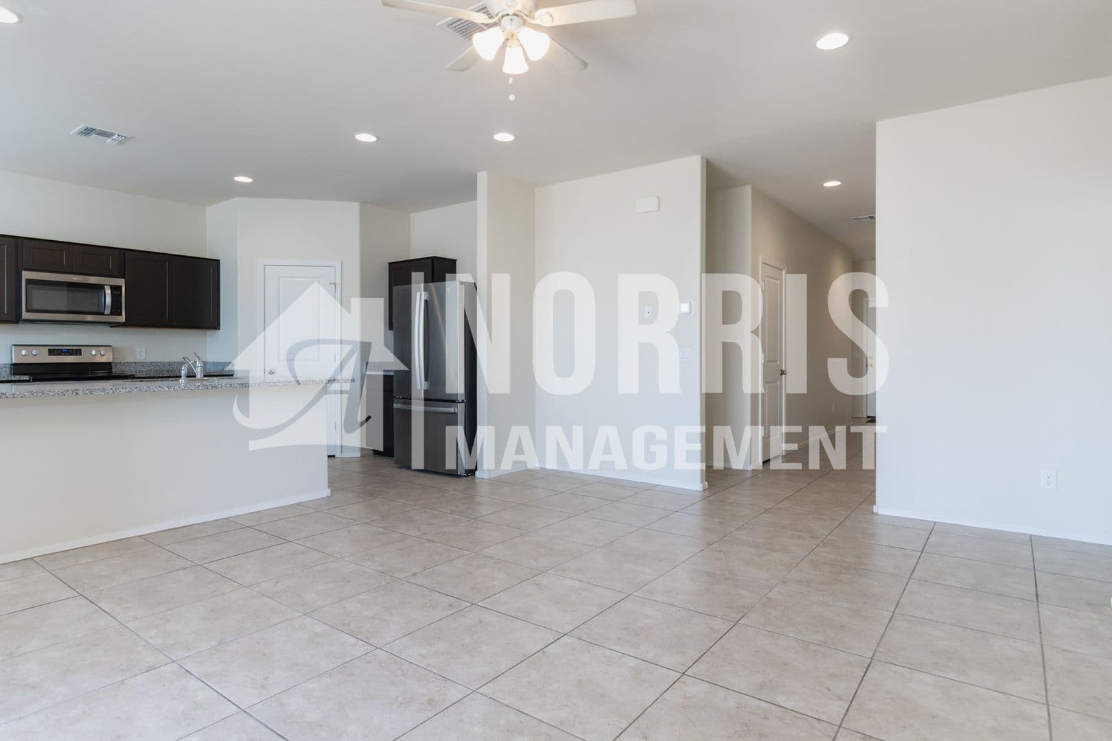Casa Grande House: 1046 W Chimes Tower Dr