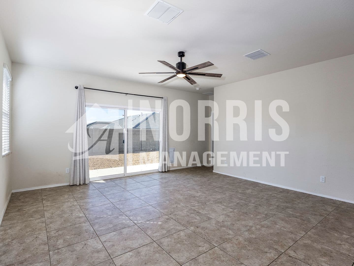 Casa Grande House: 1033 W Descanso Canyon Dr