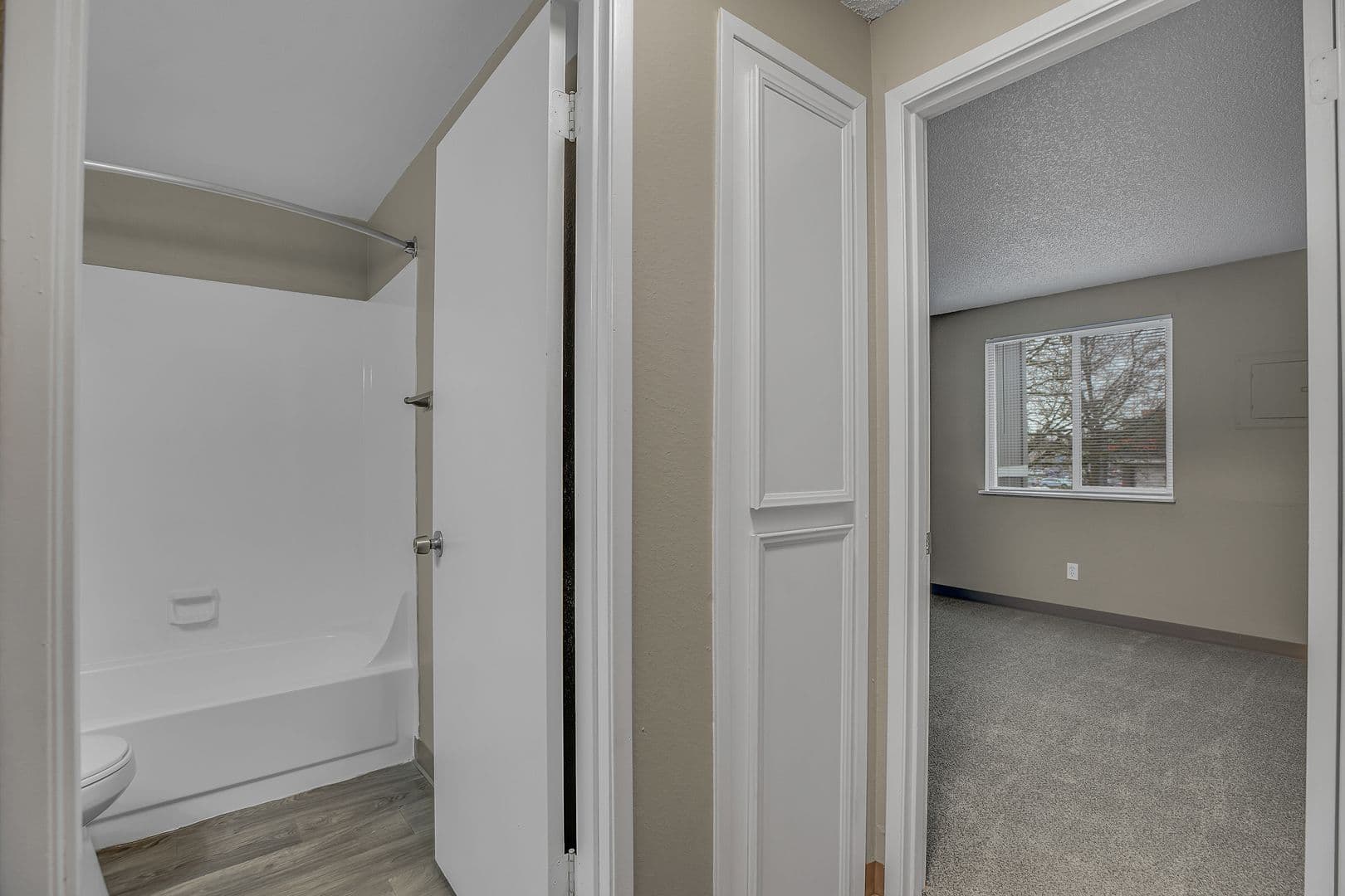 BEAVERTON Apartment: 3660 SW 117TH AVE