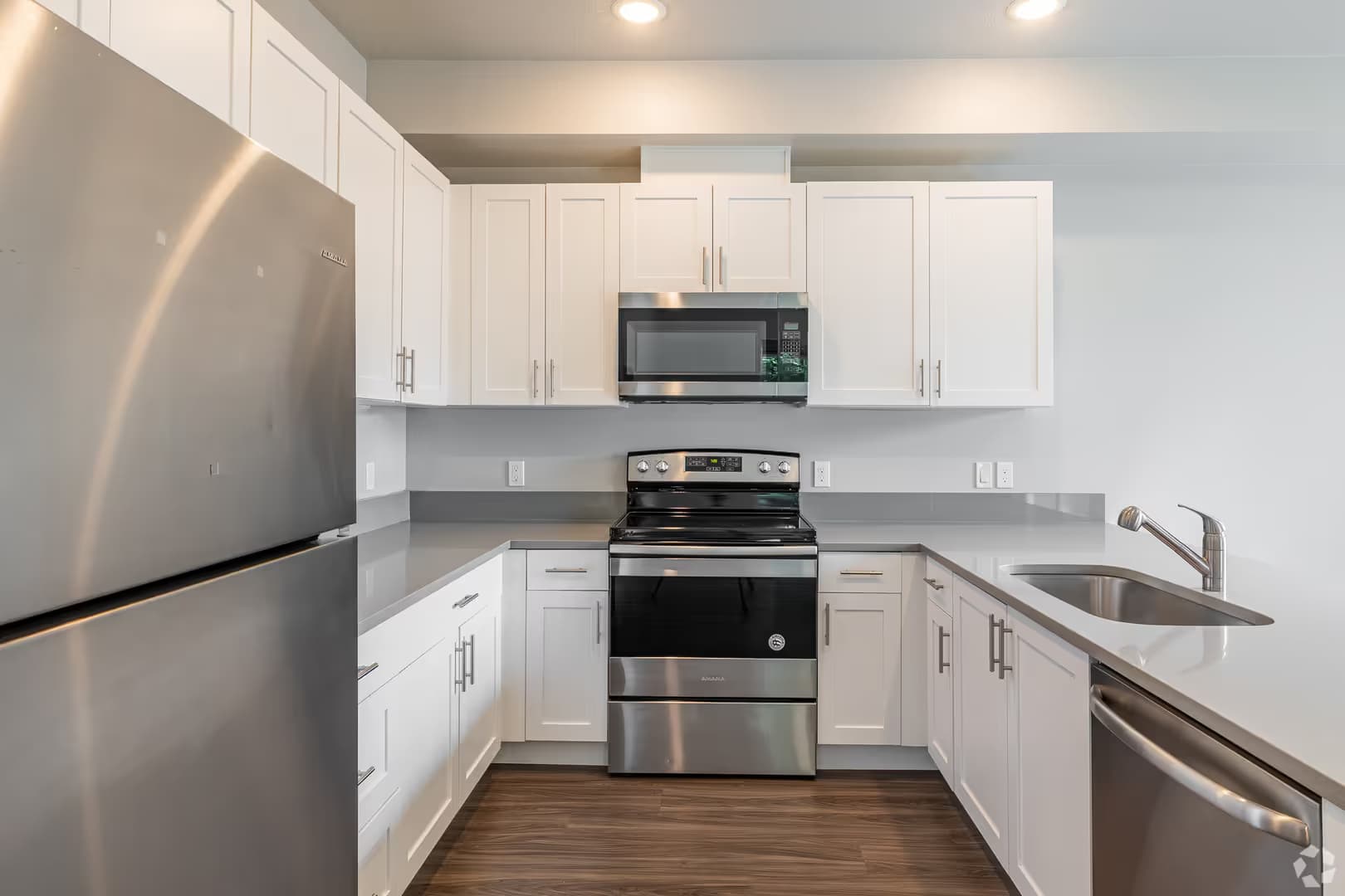 SANDY Apartment: 41300 SE VISTA LOOP DR
