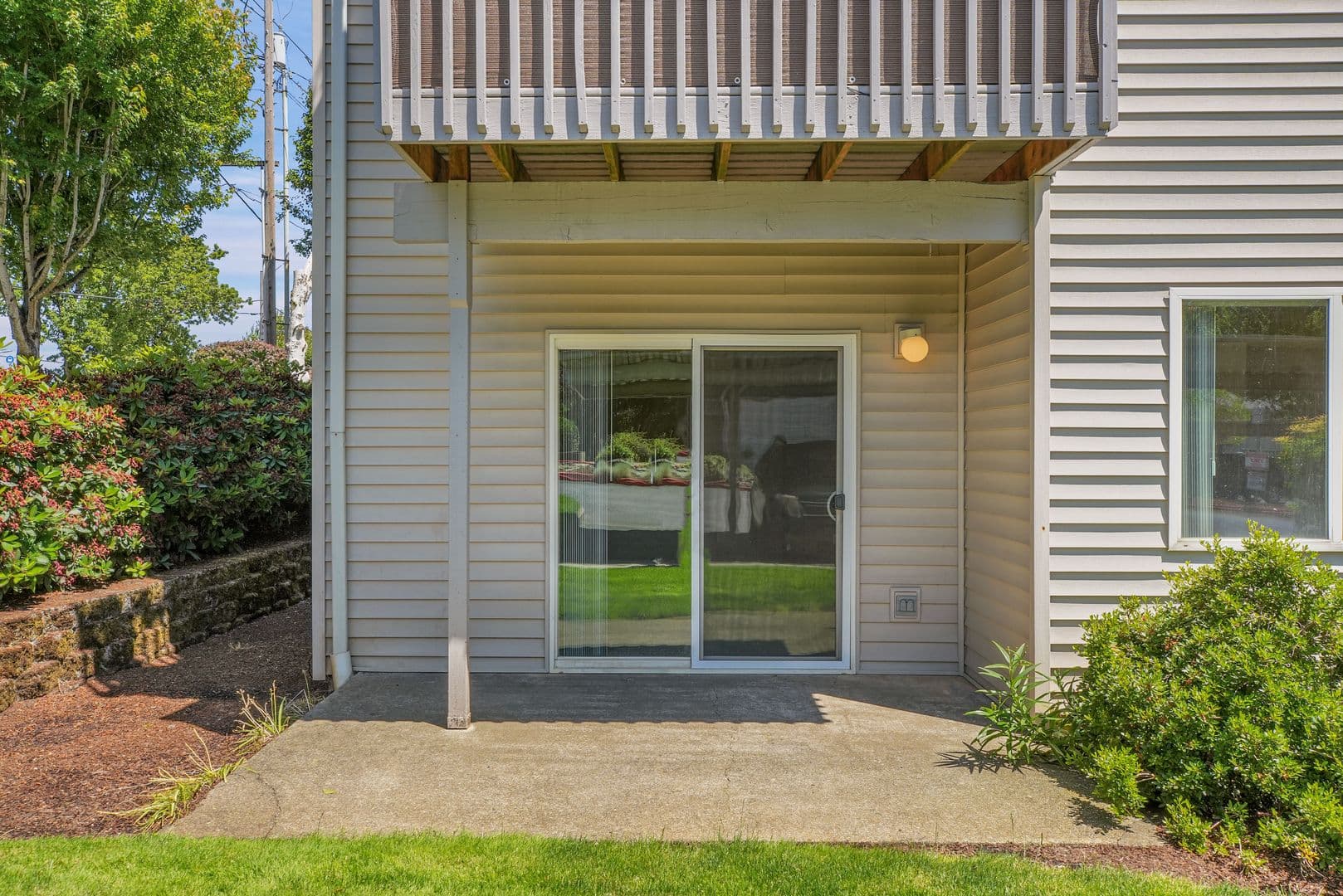 SALEM Apartment: 1194 BARNES ROAD, SE