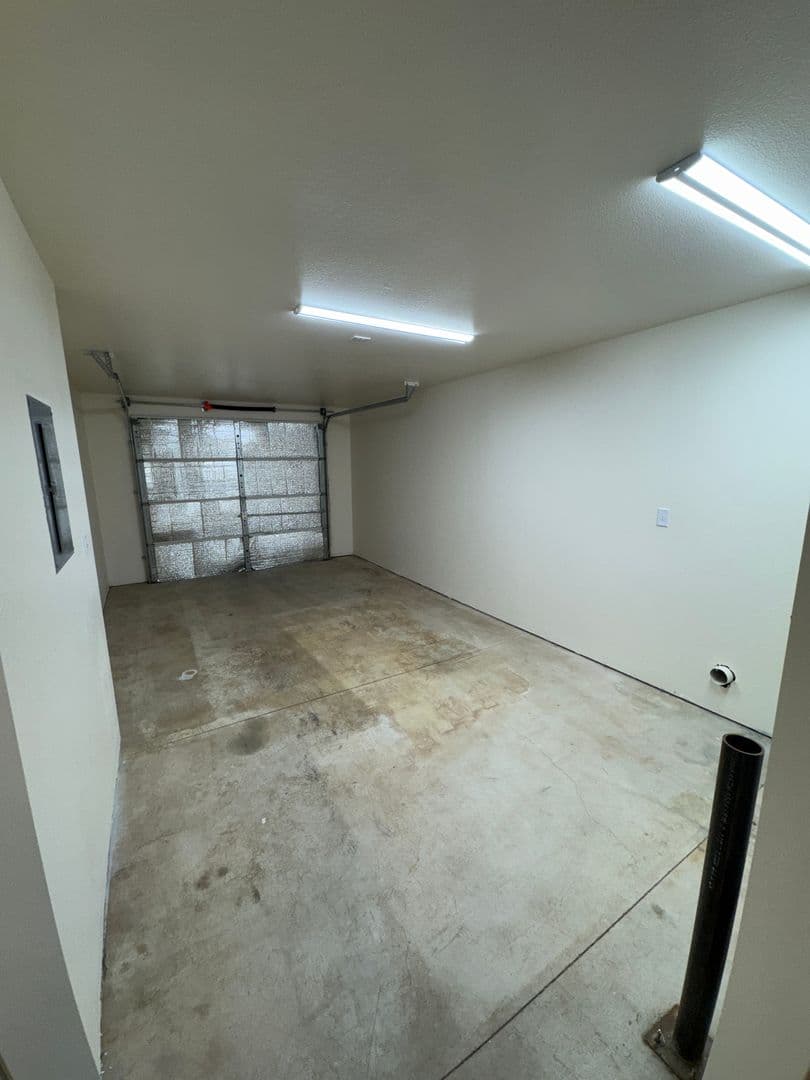 STAYTON Apartment: 1060-1074 W. IDA STREET