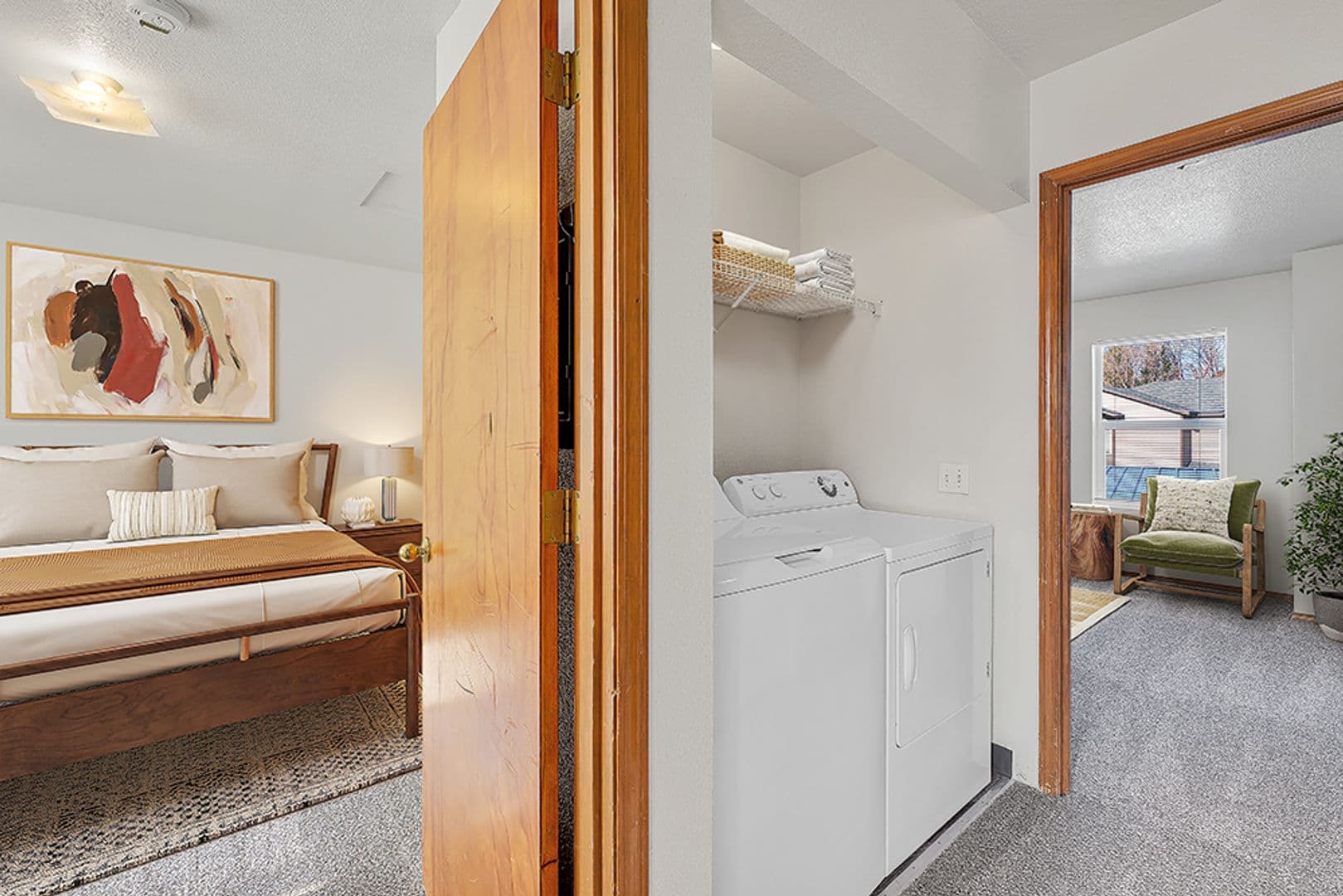 BEND Apartment: 900 NE BUTLER MARKET RD