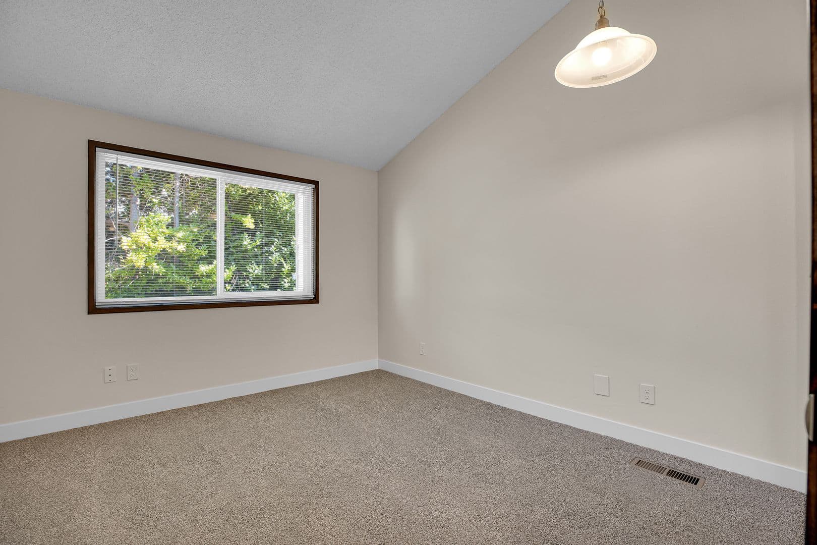 KEIZER Apartment: 790 LOCKHAVEN DRIVE, NE