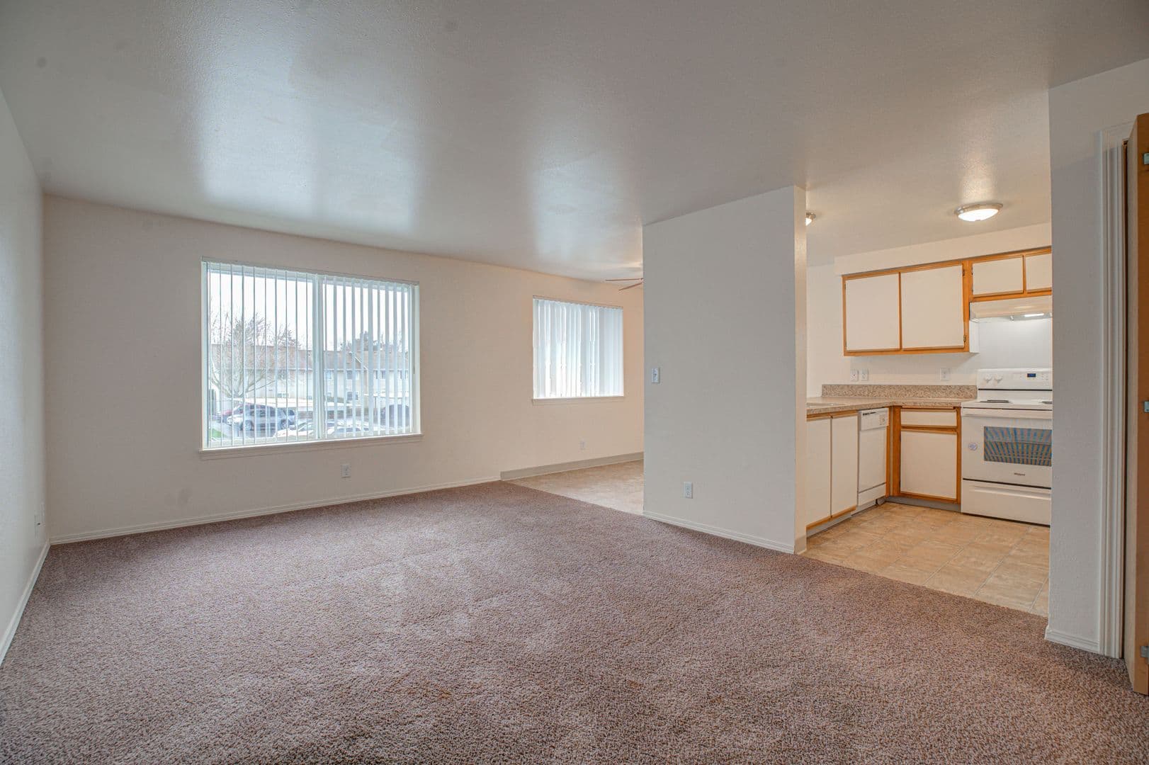 SALEM Apartment: 2800 FISHER ROAD, NE