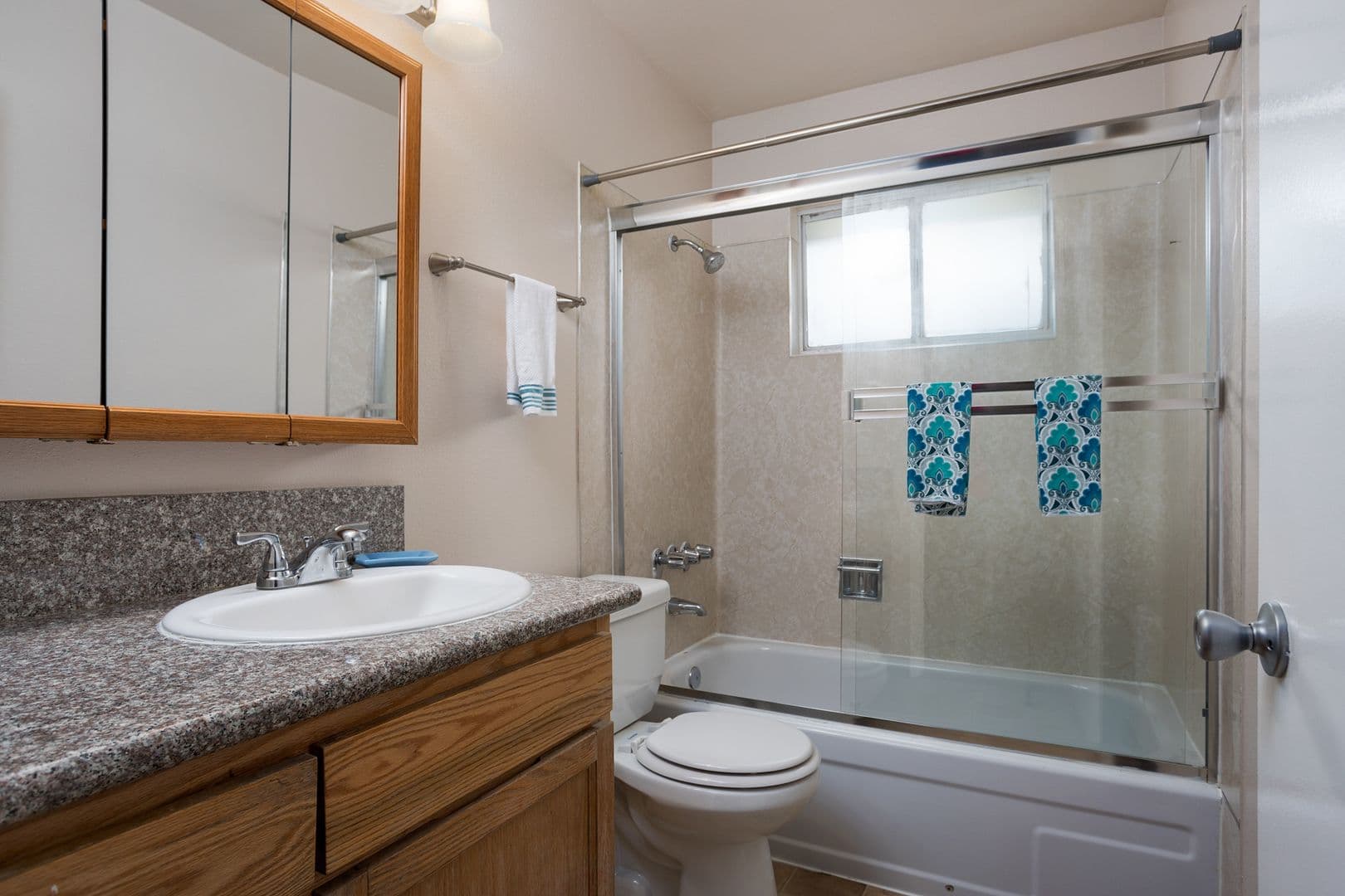 PORTLAND Apartment: 10445 SW CAPITOL HWY