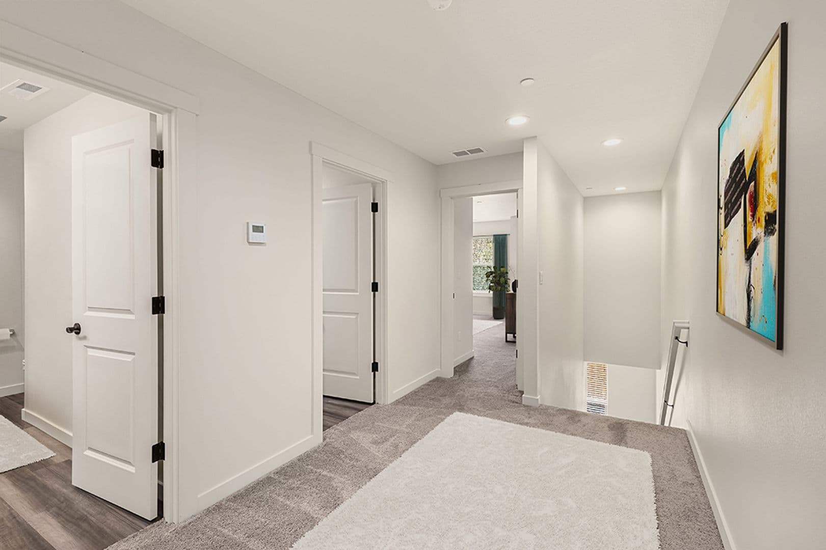 Ridgefield Townhome: S 69th Place