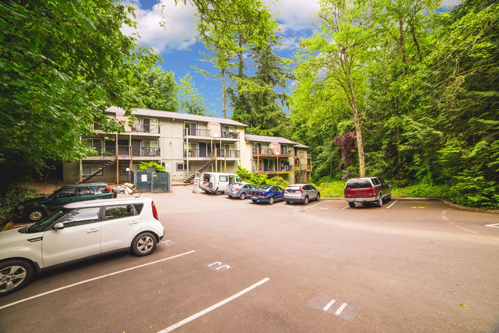 PORTLAND Apartment: 7740 SW 45TH