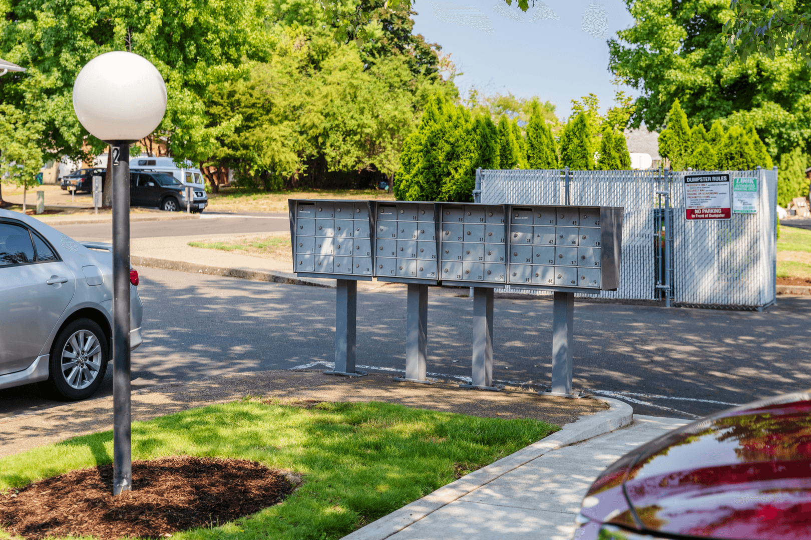 NEWBERG Apartment: 901 PECAN CT