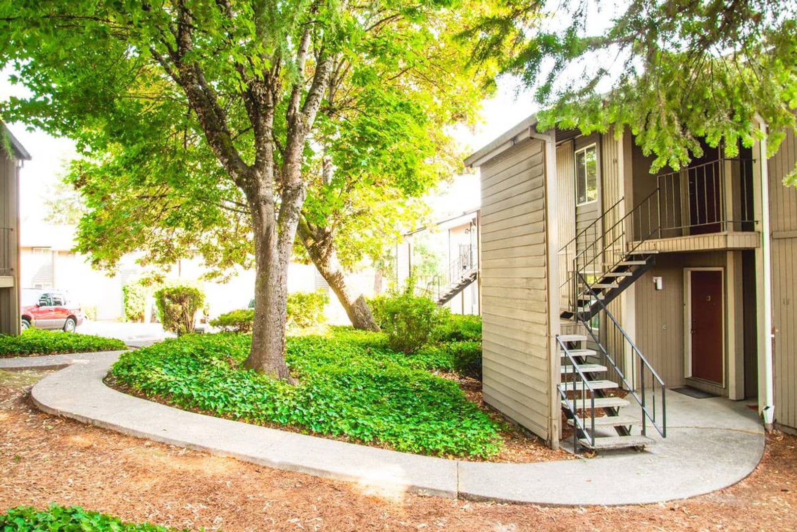 BEAVERTON Apartment: 7851 SW HALL BLVD #27