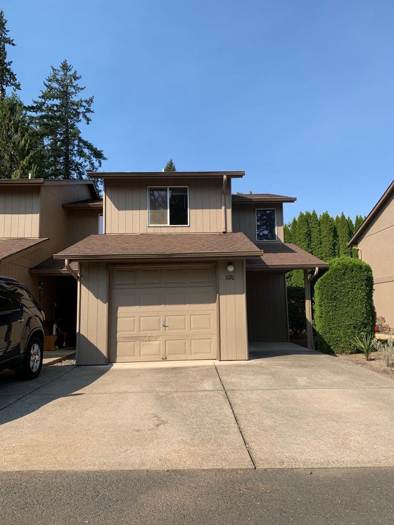 STAYTON Apartment: 1060-1074 W. IDA STREET