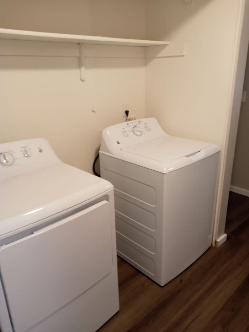MILWAUKIE Apartment: 11556 SE FULLER ROAD