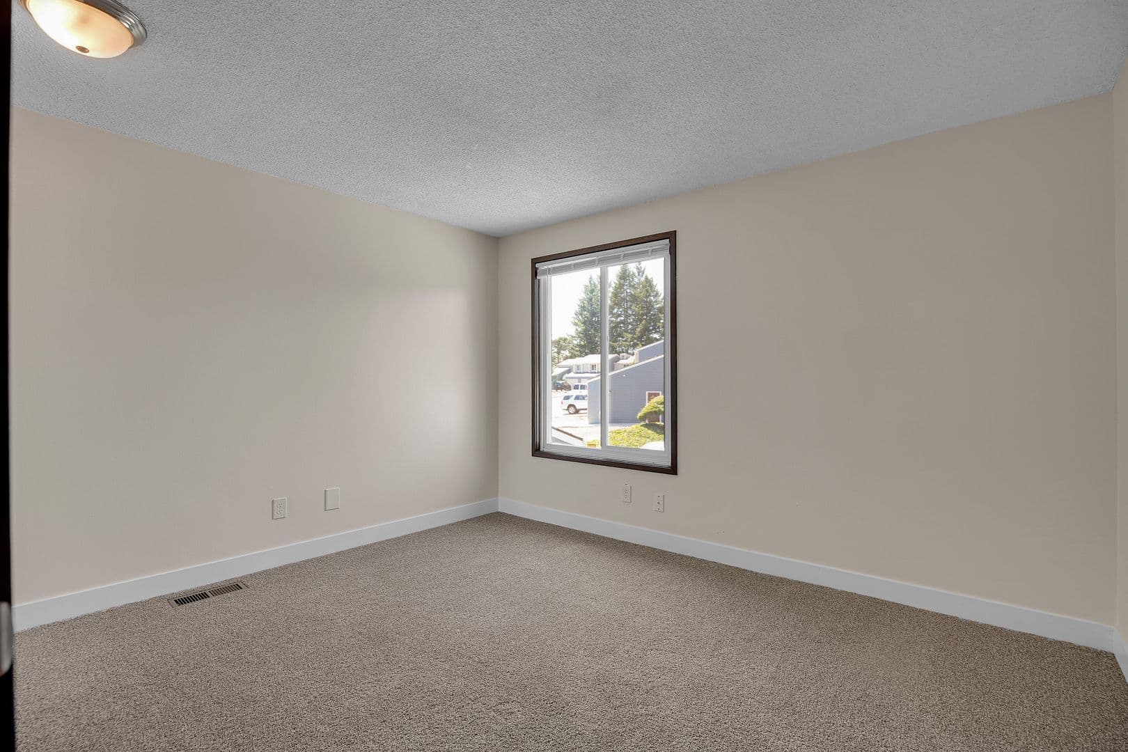 KEIZER Apartment: 790 LOCKHAVEN DRIVE, NE