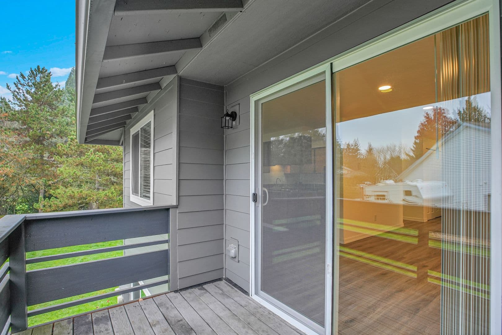TIGARD Apartment: 10587 TIGARD ST