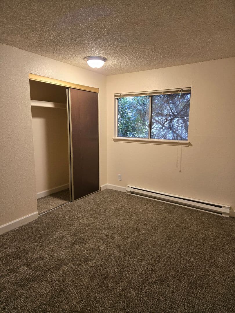 KEIZER Apartment: 597 ROSE PARK LANE, NE
