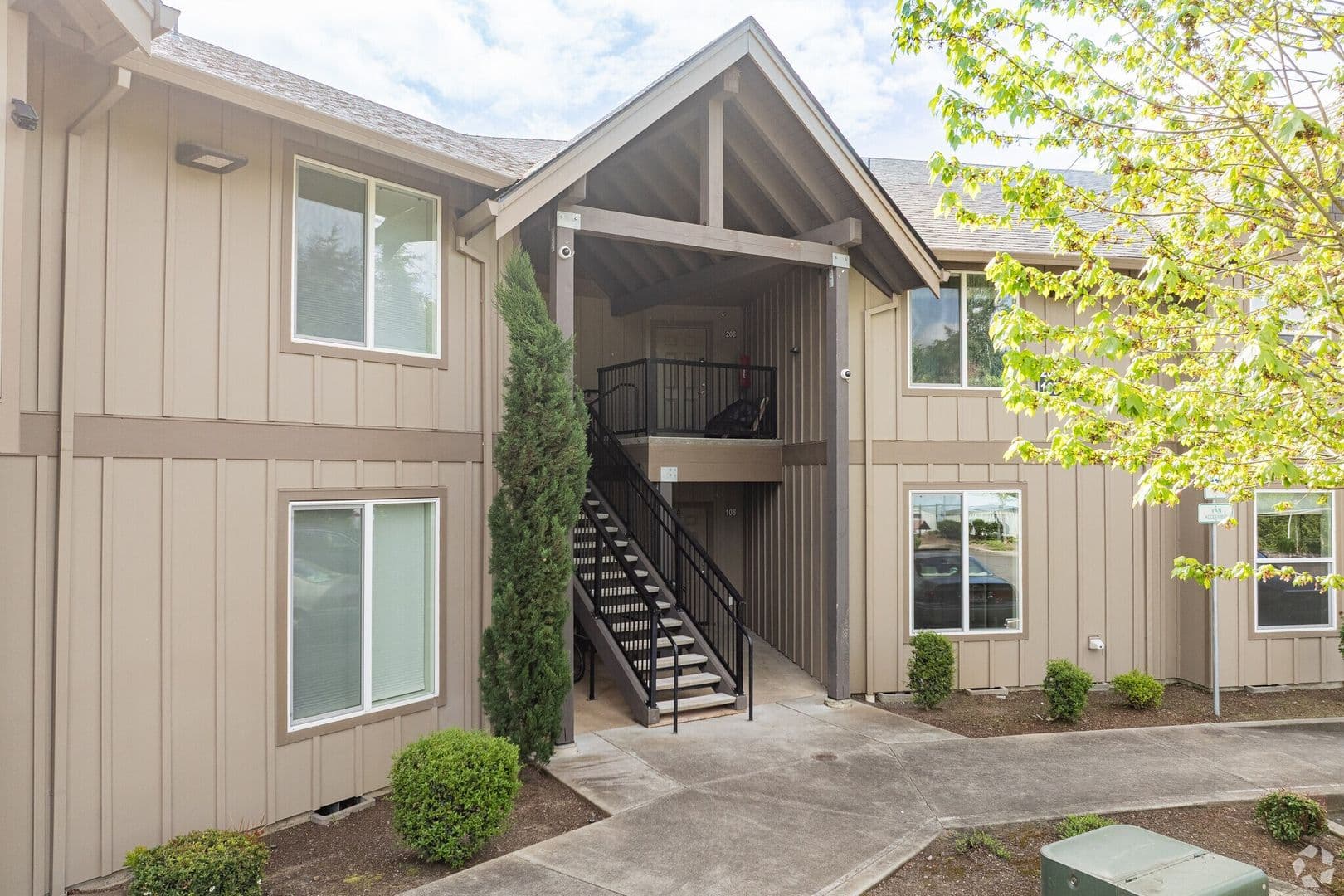 SANDY Apartment: 41300 SE VISTA LOOP DR
