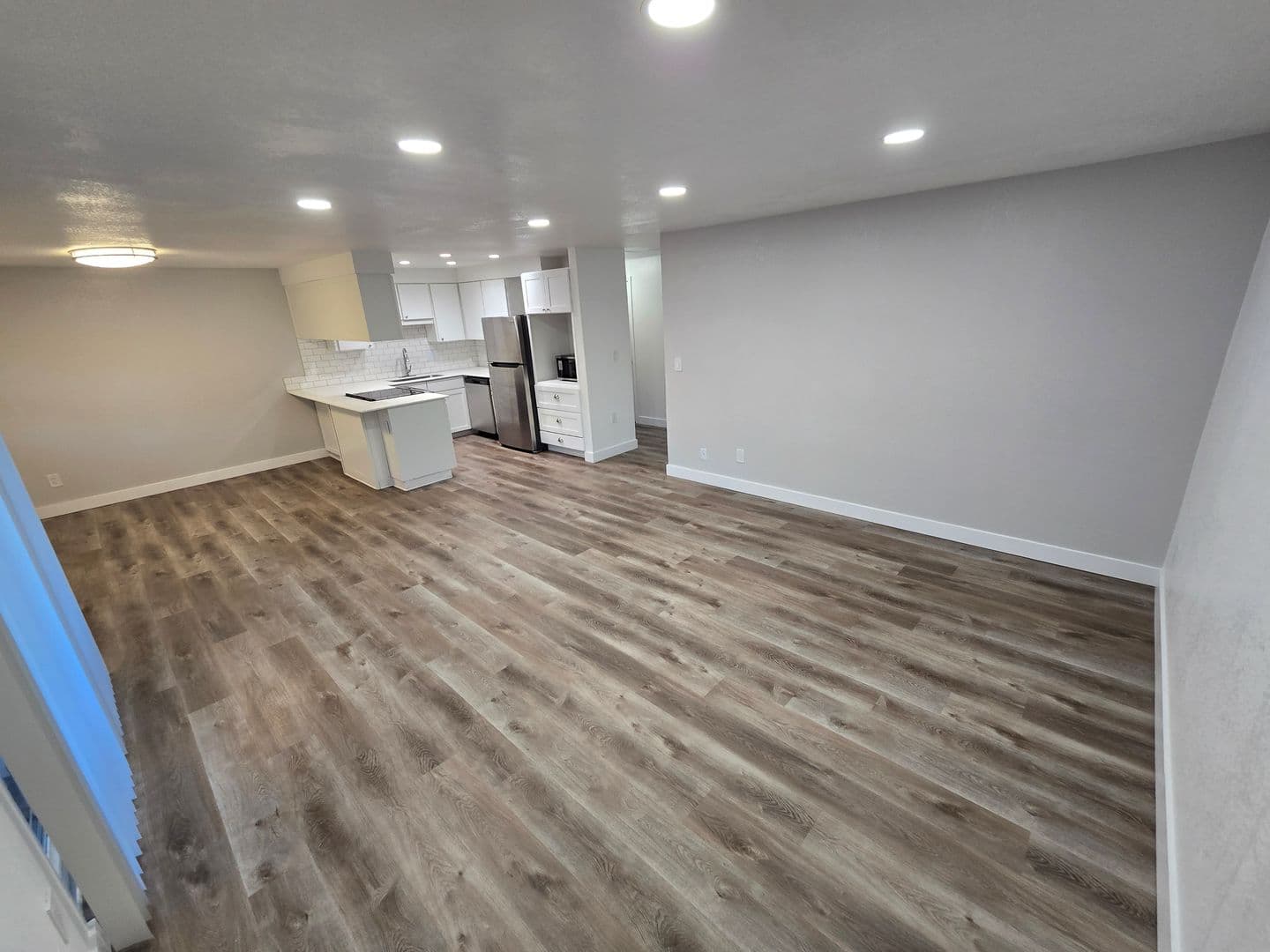 TIGARD Apartment: 10587 TIGARD ST