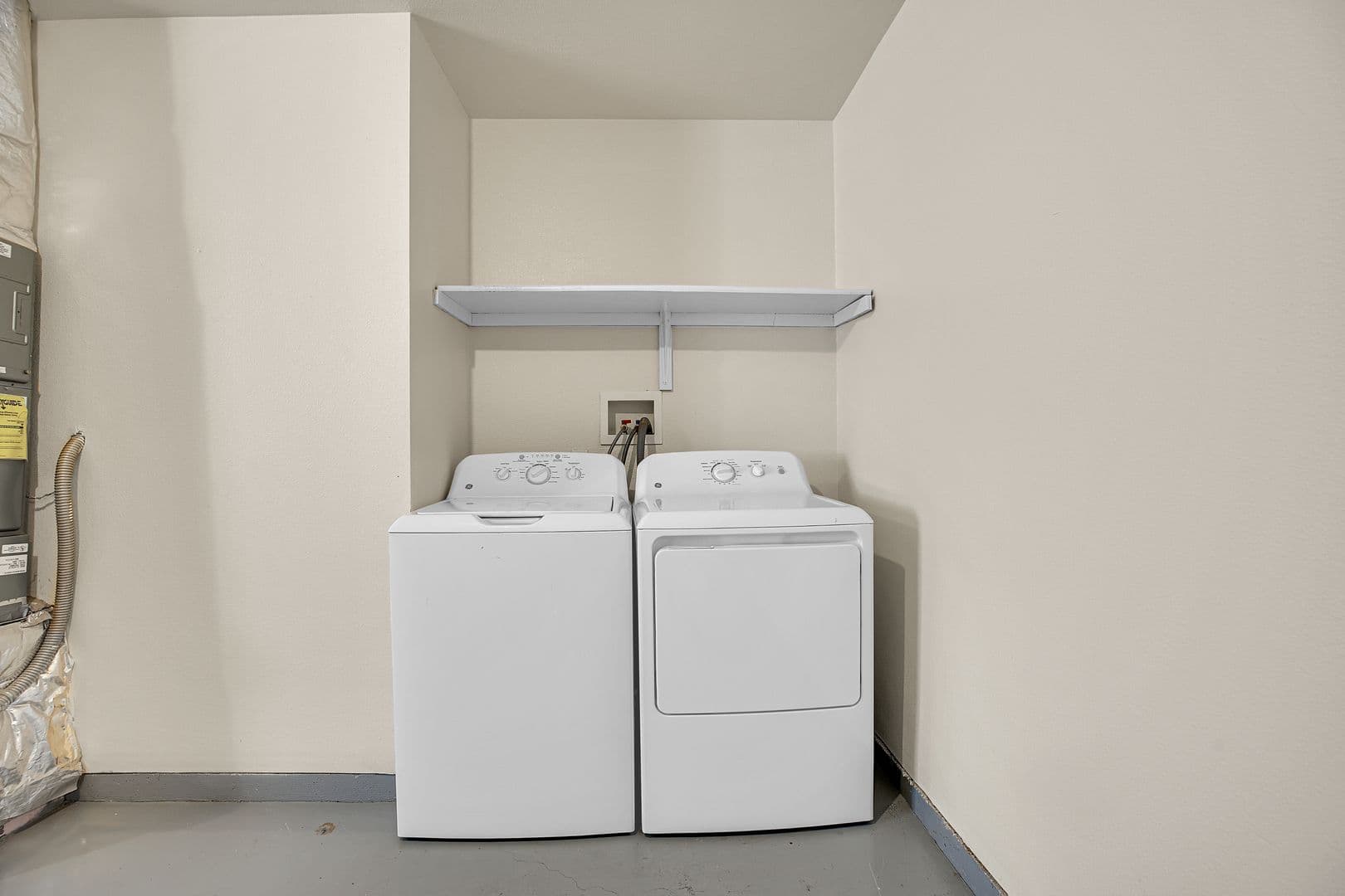 SALEM Townhome: 1194 BARNES ROAD, SE