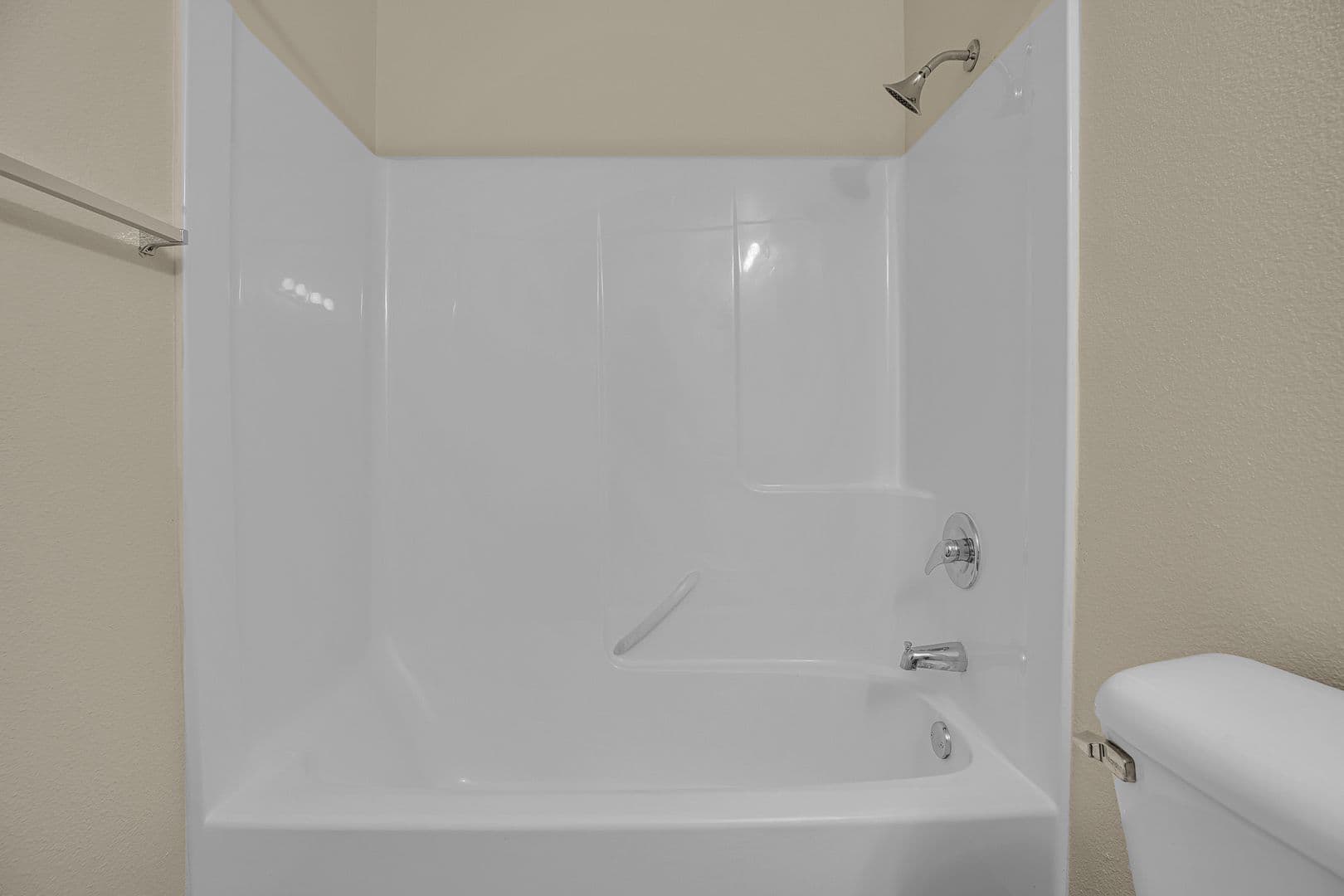 SALEM Townhome: 1194 BARNES ROAD, SE