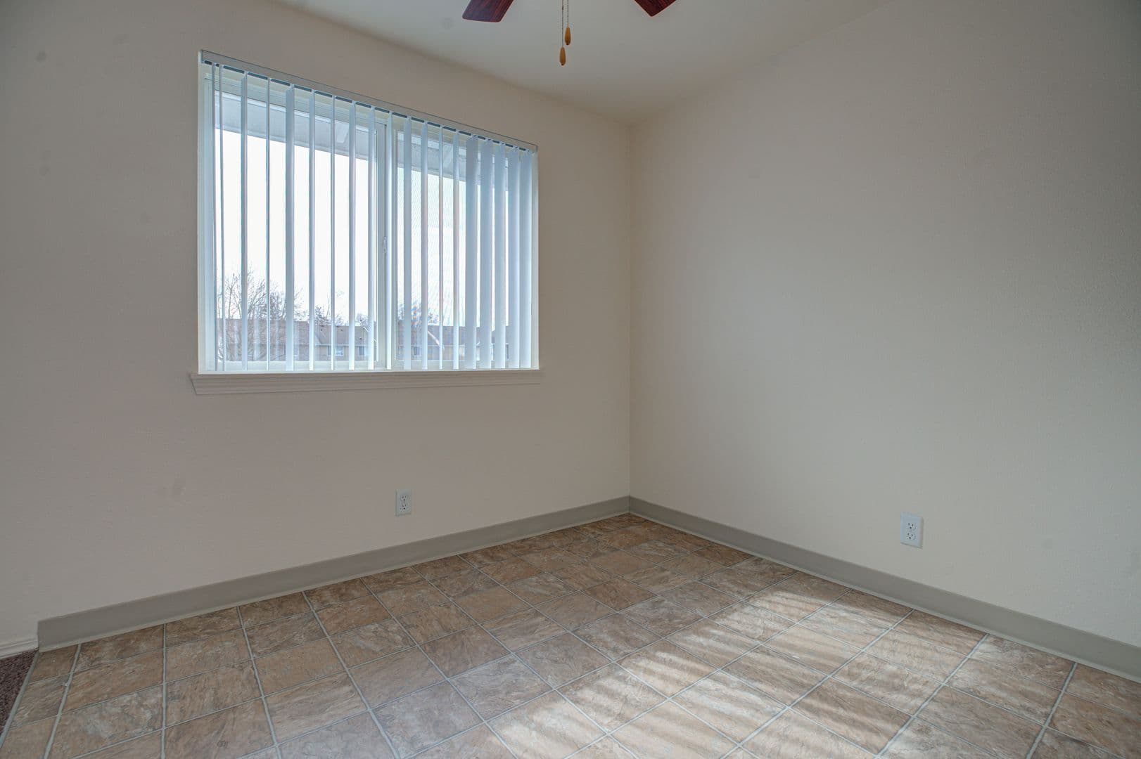 SALEM Apartment: 2800 FISHER ROAD, NE