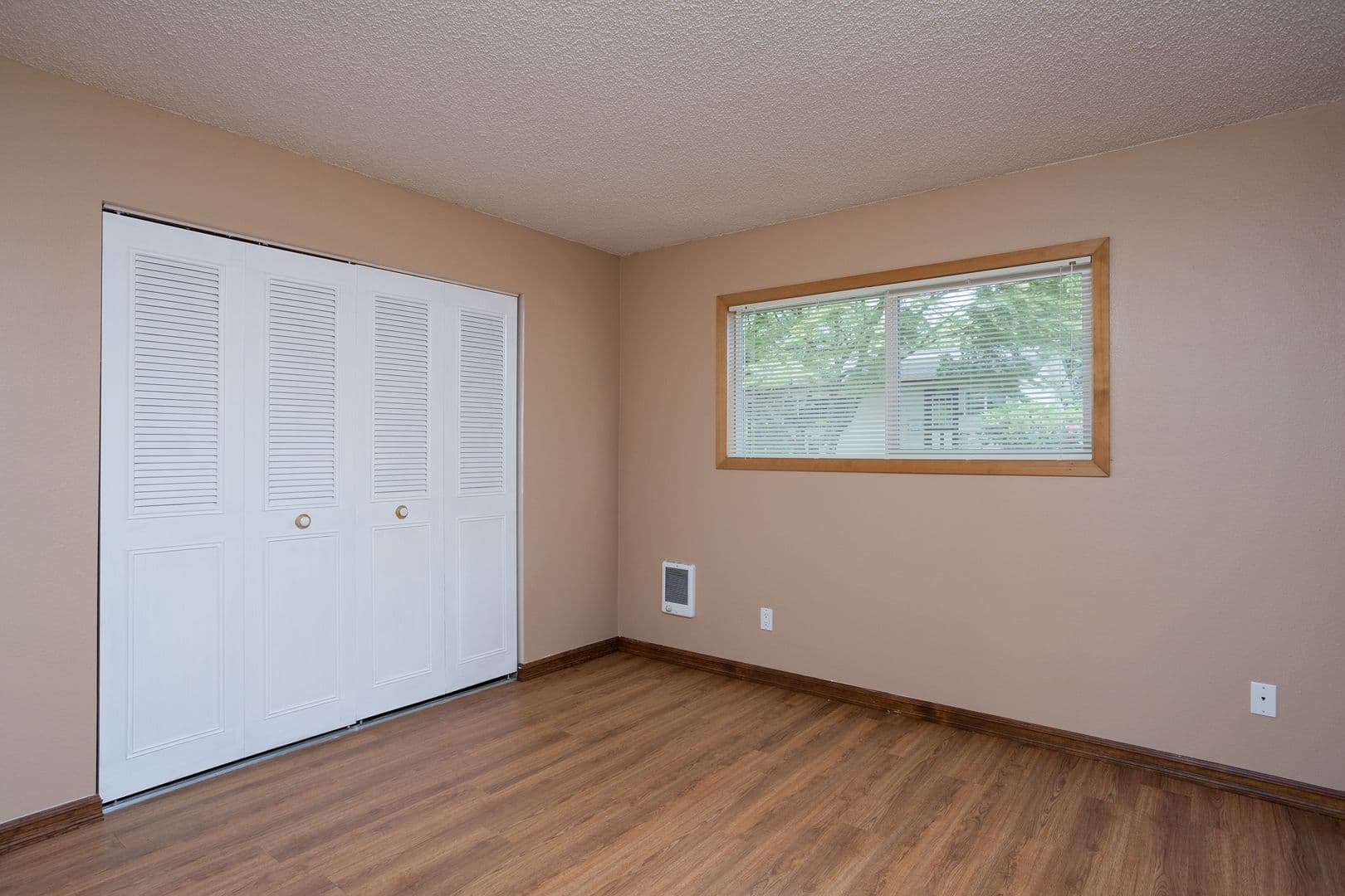 PORTLAND Apartment: 10445 SW CAPITOL HWY
