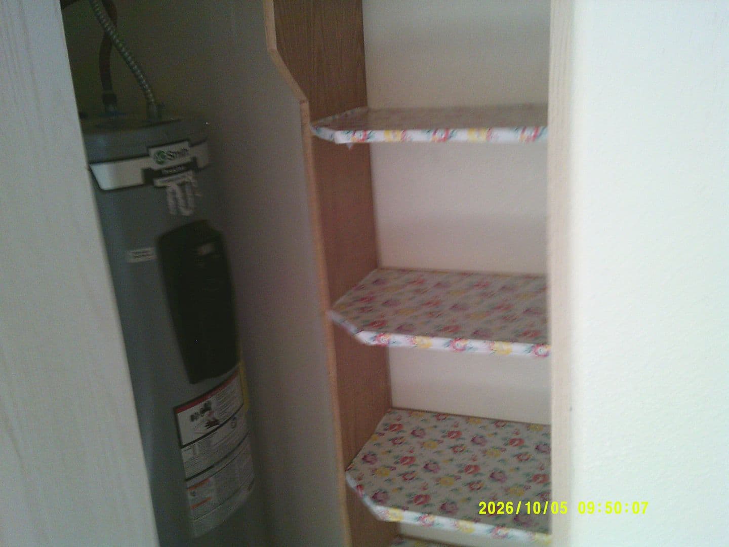 DUNDEE Apartment: 179 SW 7TH ST